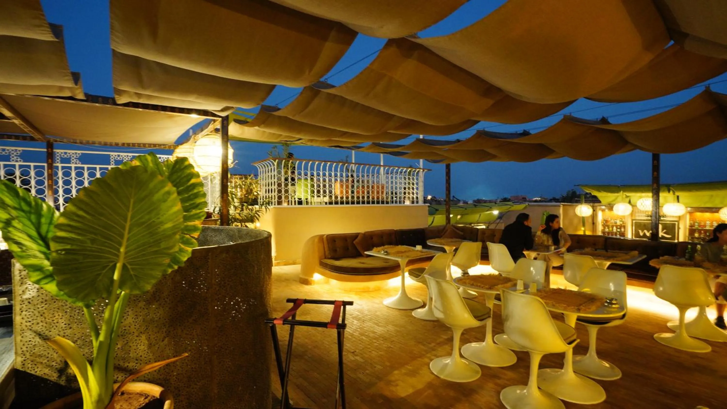 Night in MAISON MK Adults ONLY - Music Riad