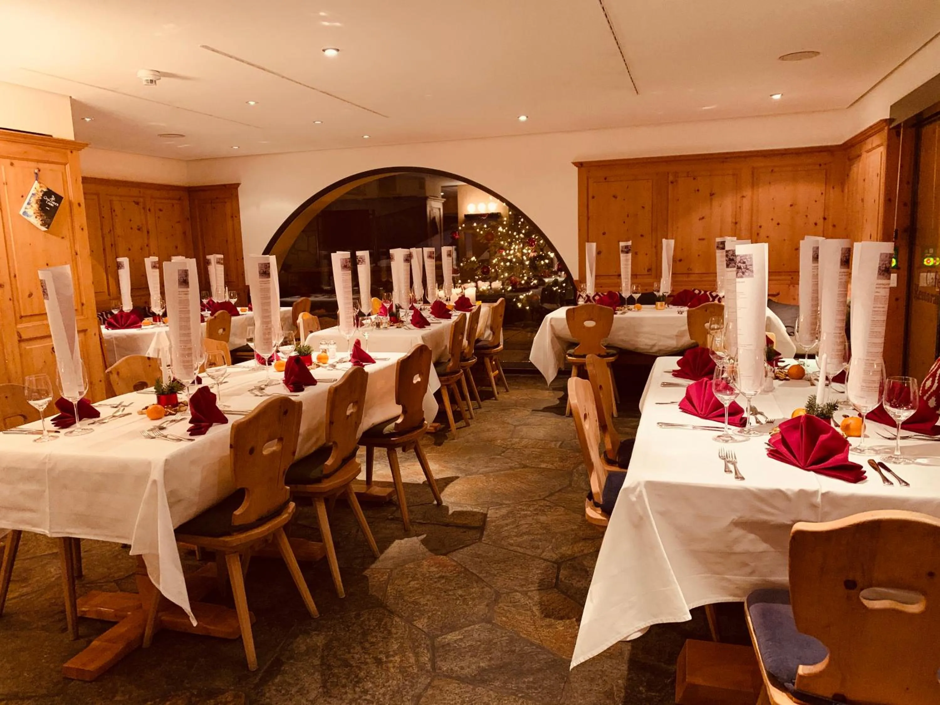 Restaurant/places to eat in Albana Hotel Silvaplana