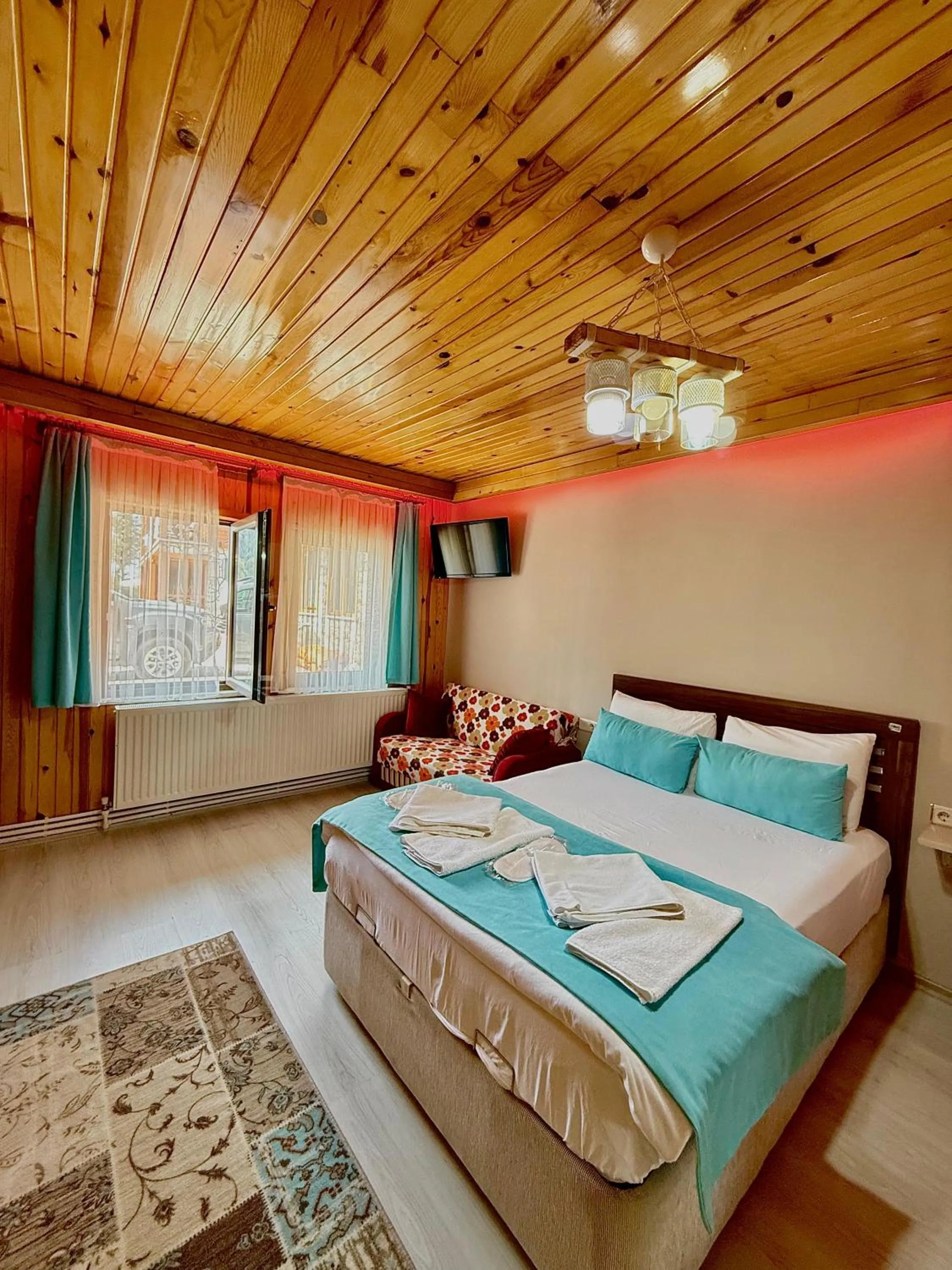 TV and multimedia, Bed in Konak Grand Apart