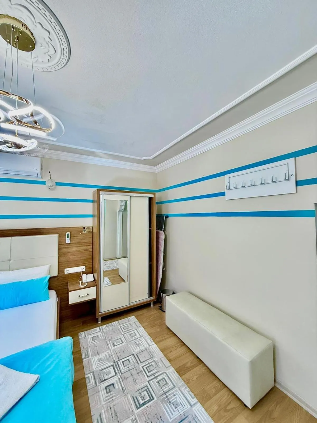 wardrobe, Bed in Konak Grand Apart