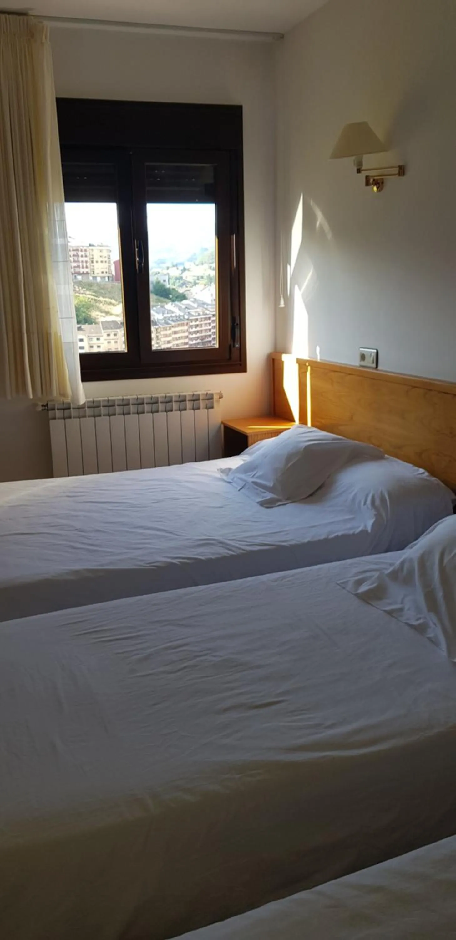 Photo of the whole room, Bed in Hotel Alina
