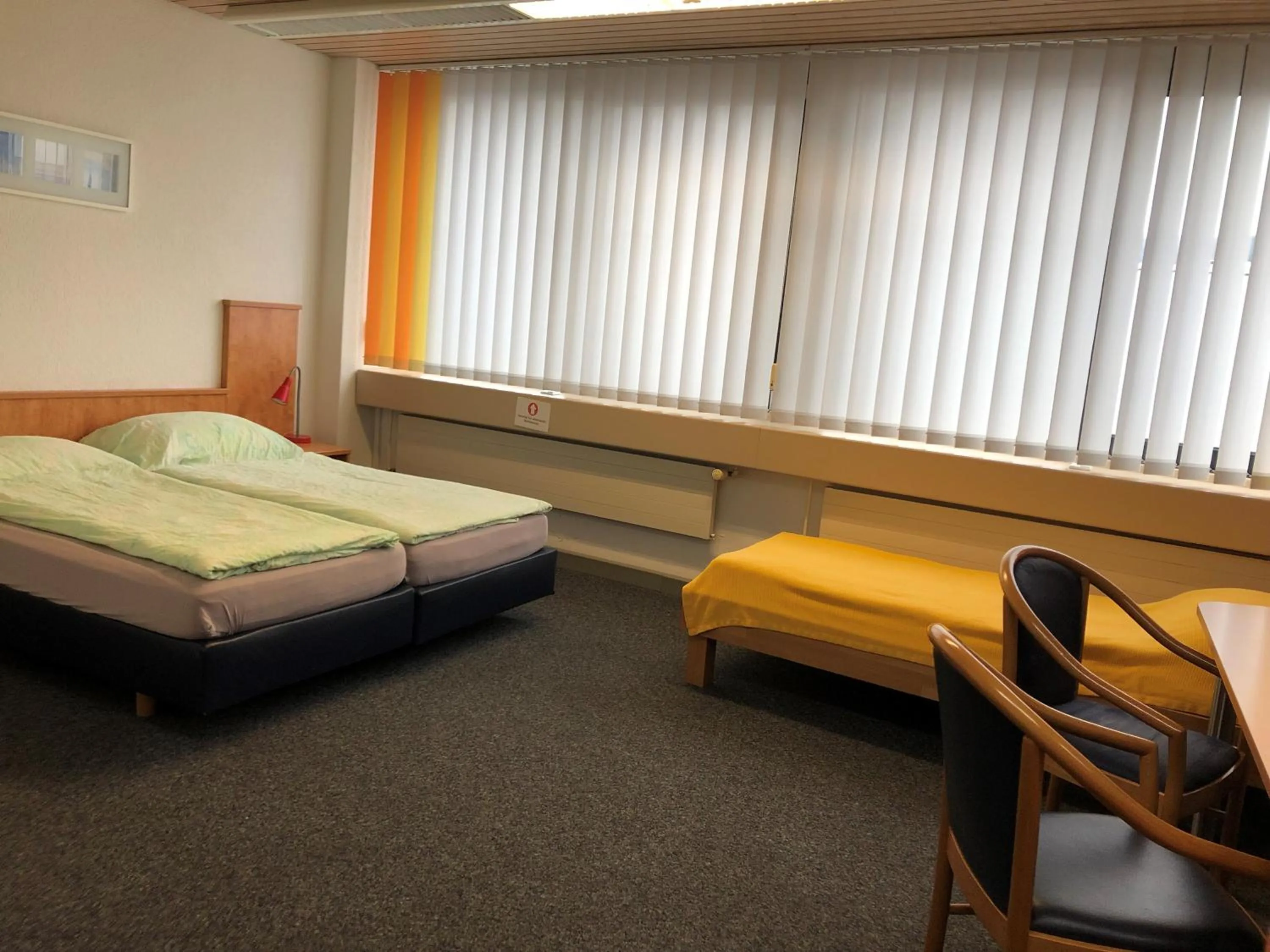 Photo of the whole room, Bed in Budget Motel Self Check-In