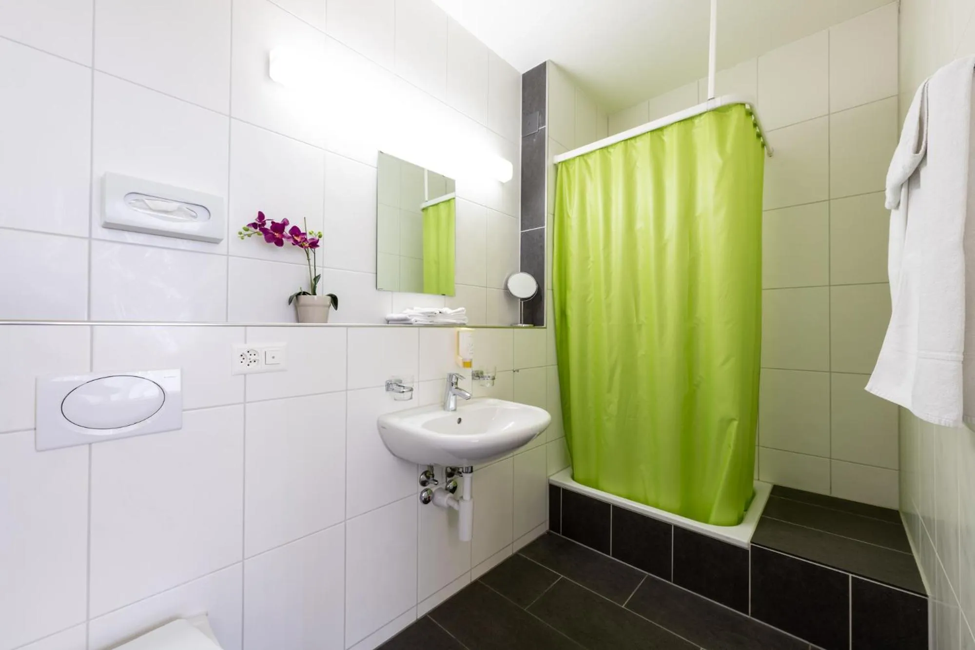 Toilet in Budget Motel Self Check-In