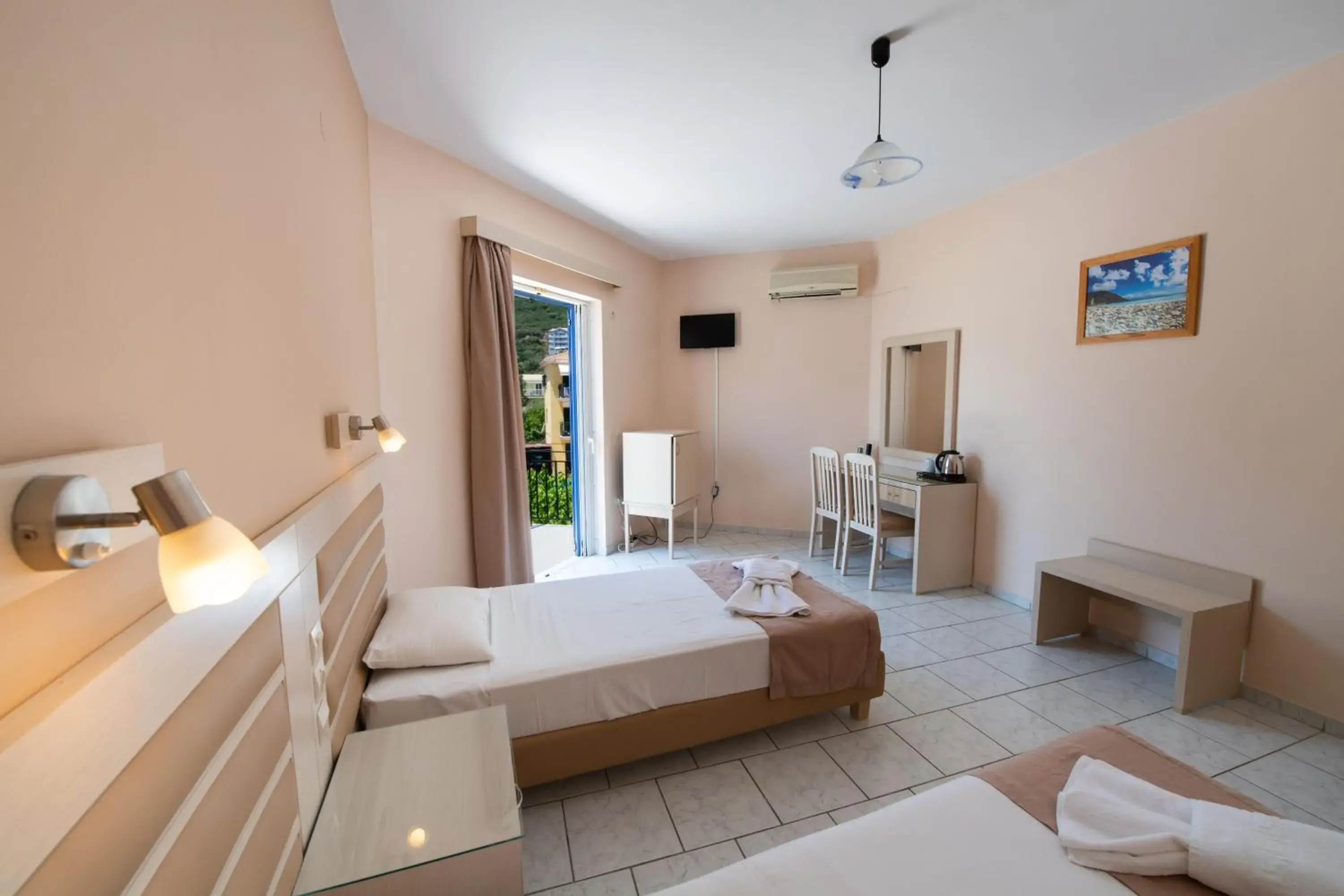 Bed in Surf Hotel Bed in Surf Hotel