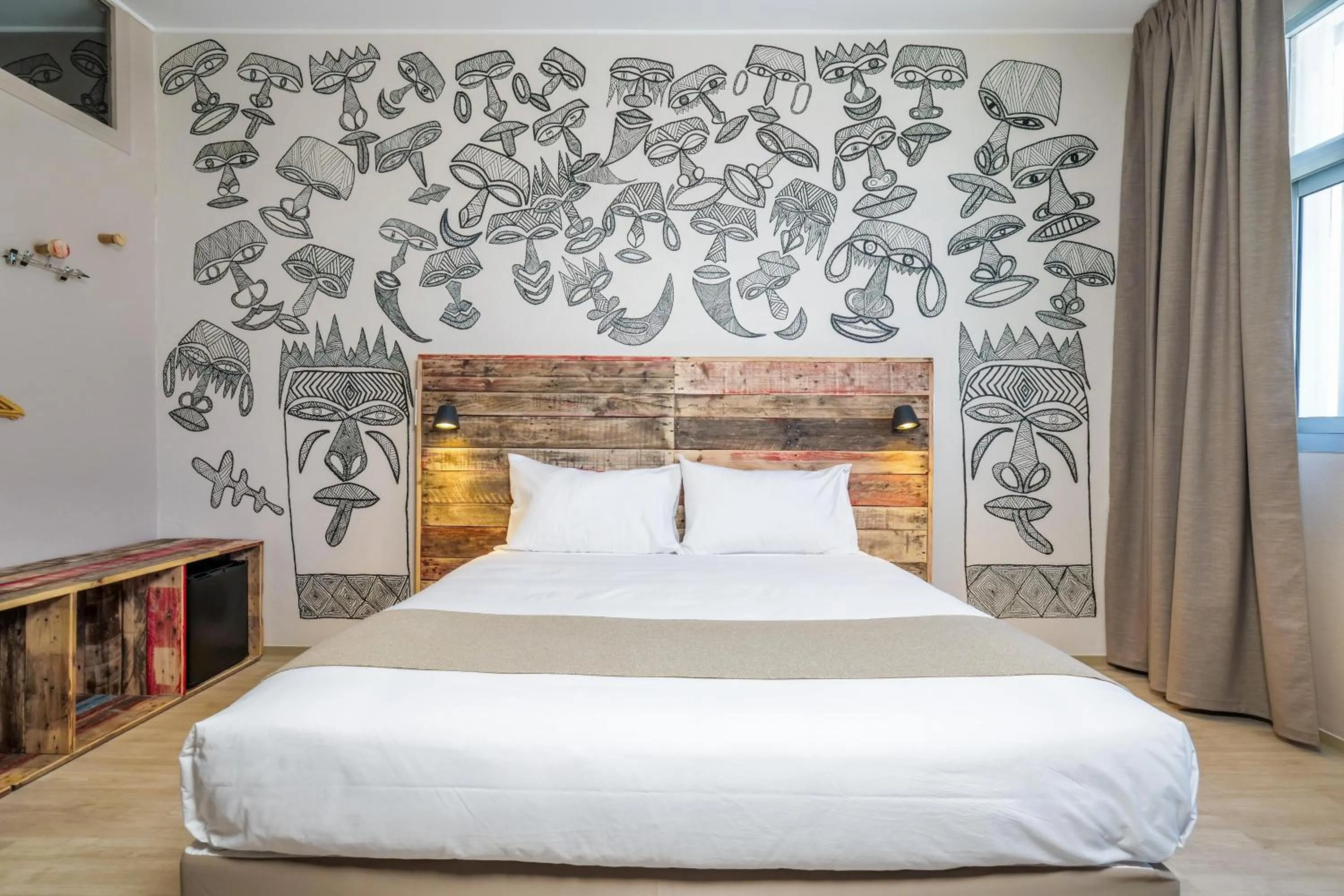 Bed in Gondwana City Art