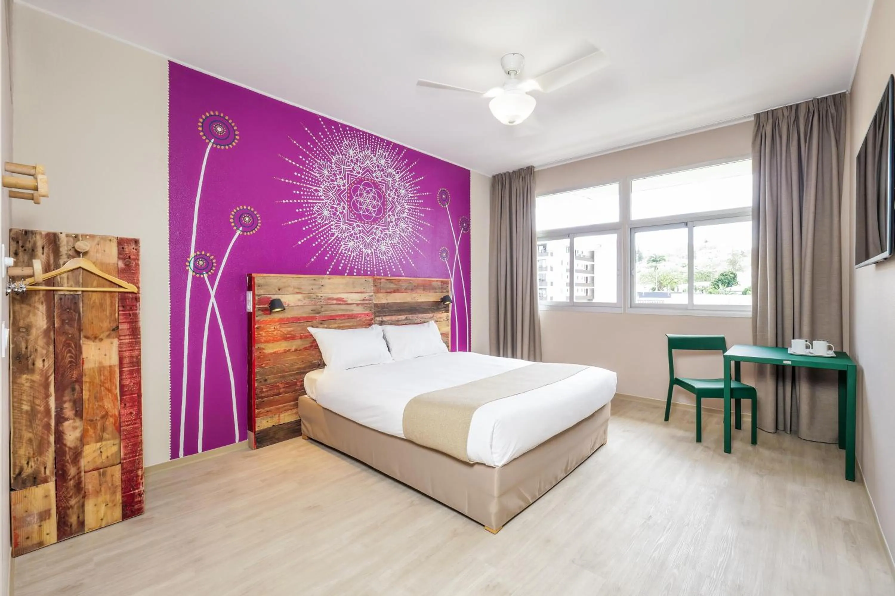 Bed in Gondwana City Art