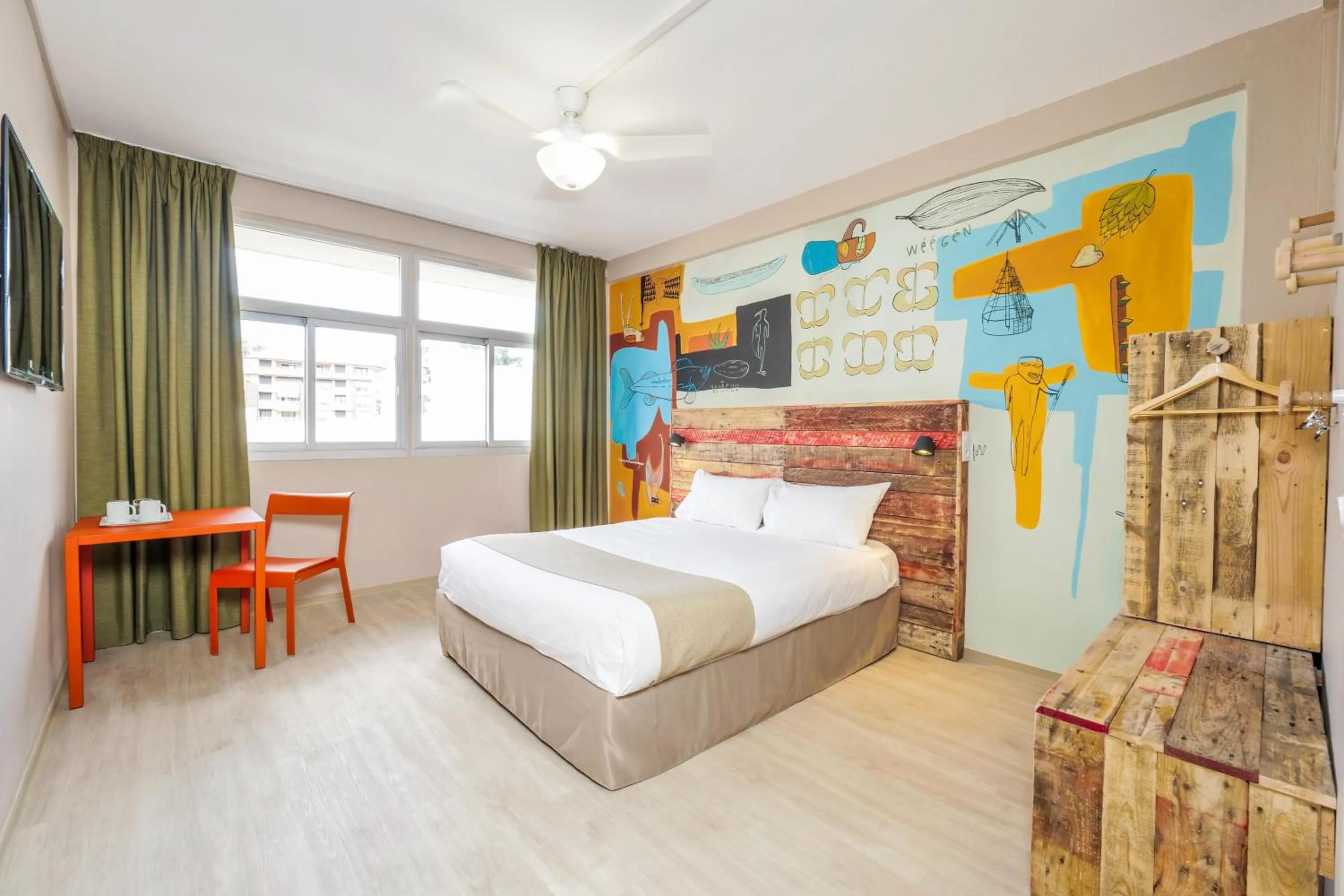 Bed in Gondwana City Art