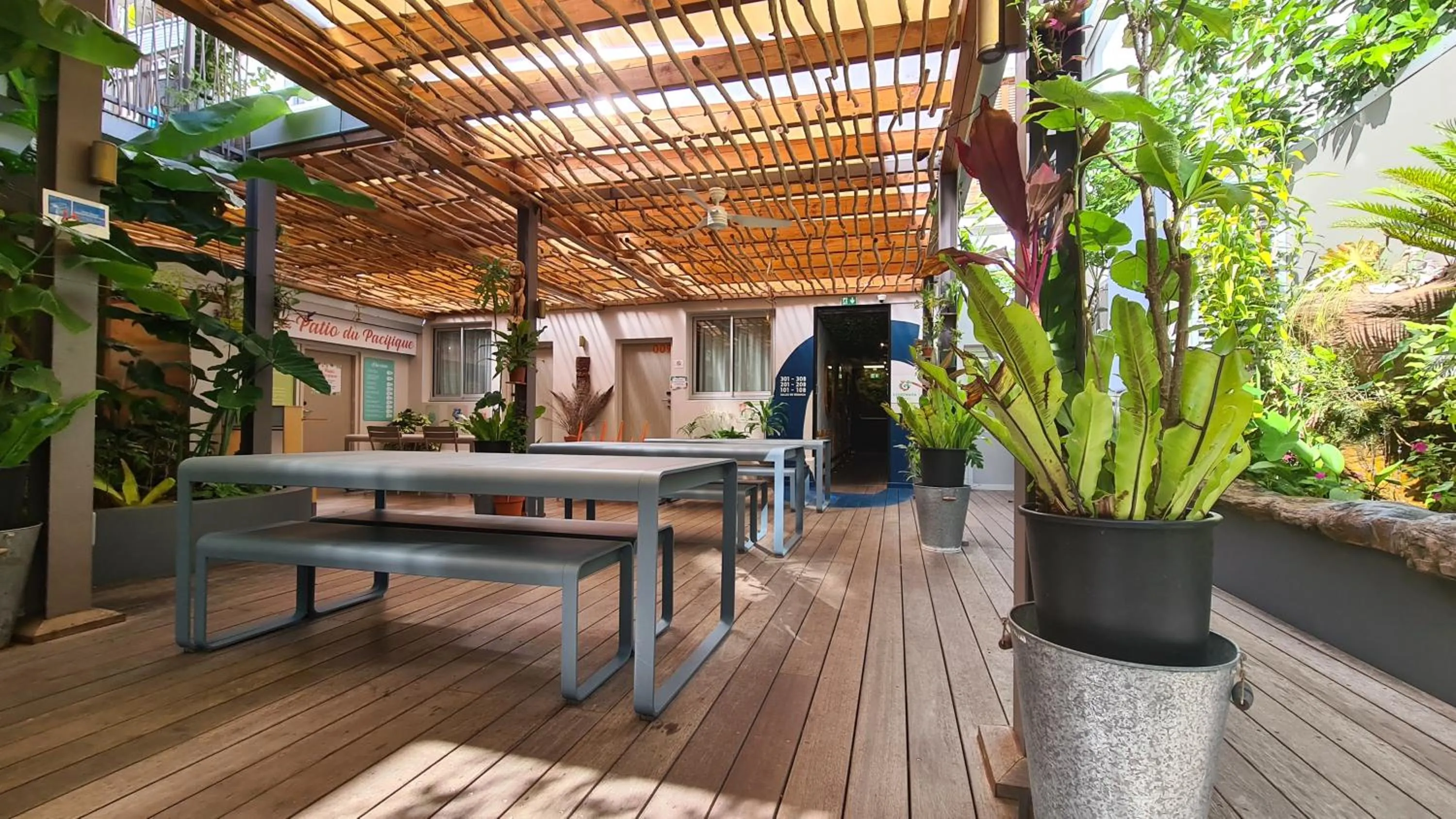 Patio in Gondwana City Art