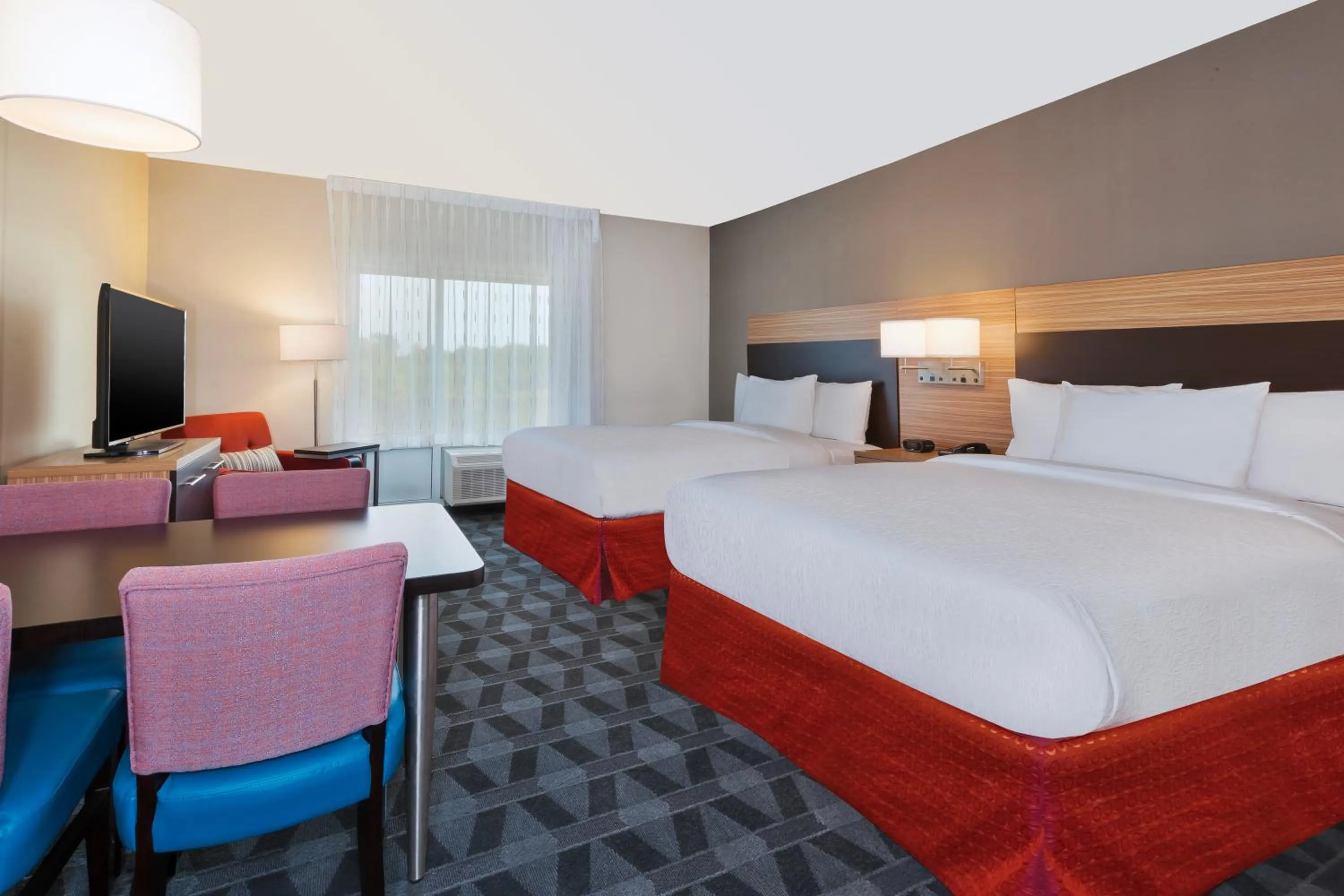 Bedroom, Bed in TownePlace Suites by Marriott Grand Rapids Airport Southeast