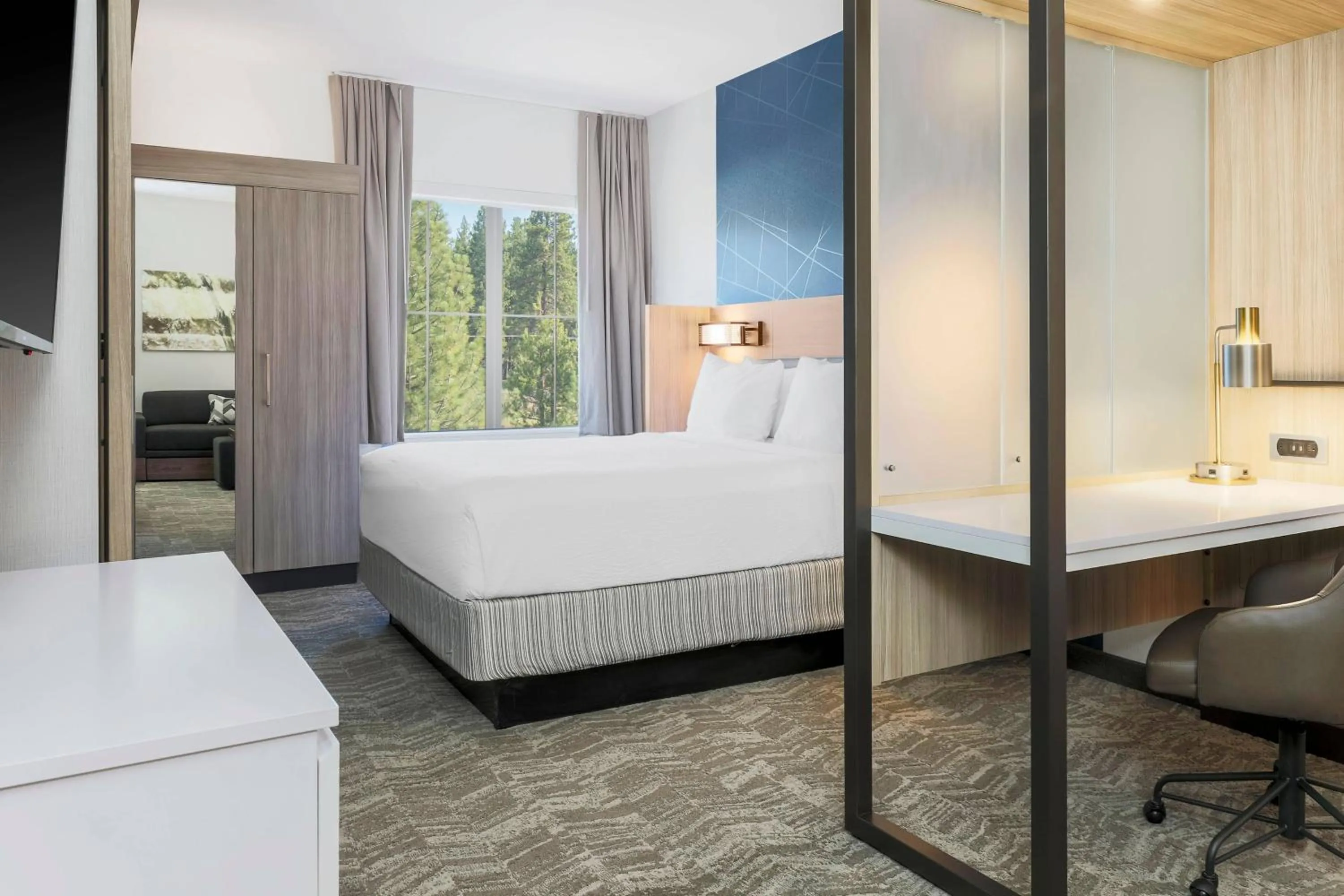 Bedroom, Bed in SpringHill Suites by Marriott Truckee Lake Tahoe