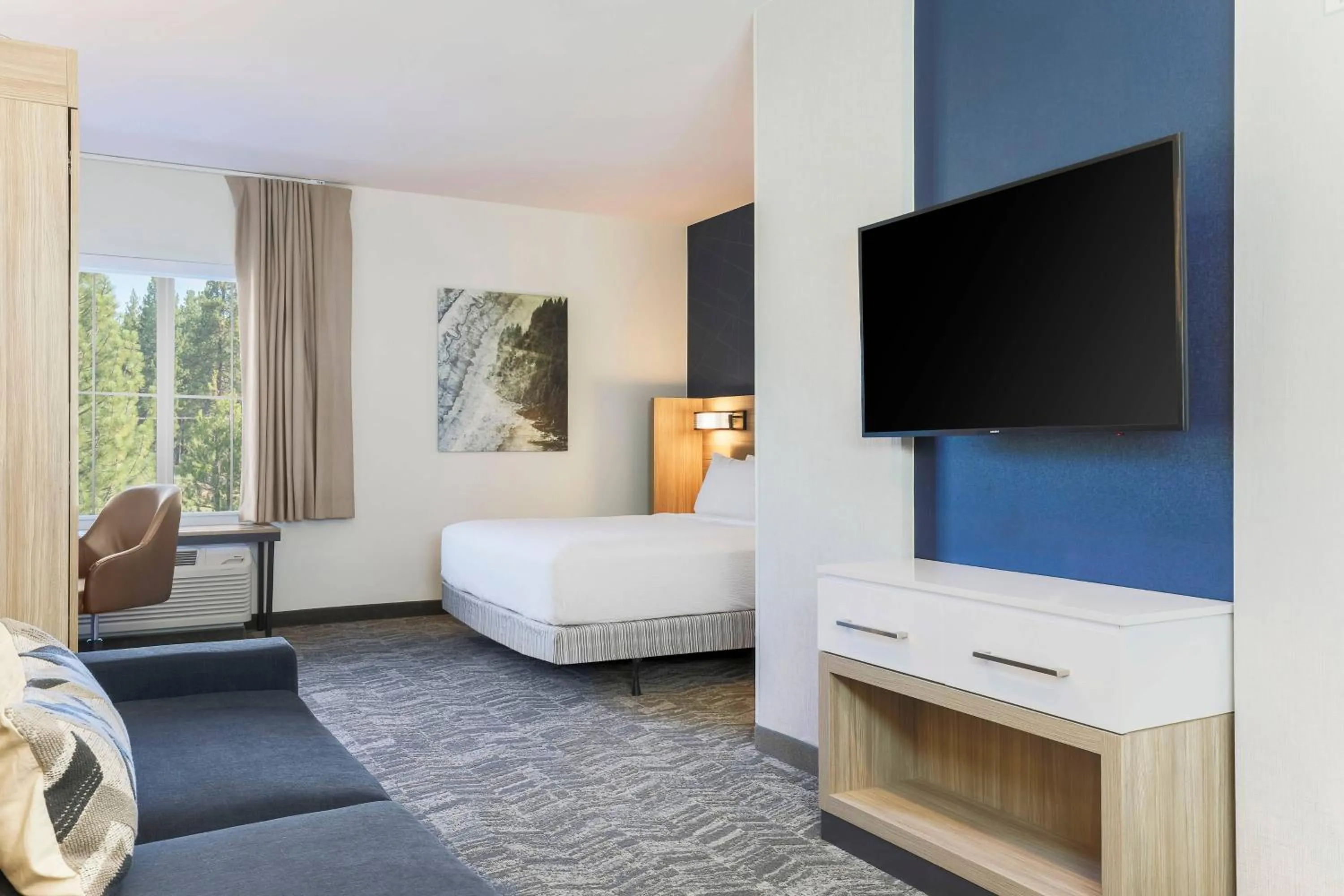 Bedroom, Bed in SpringHill Suites by Marriott Truckee Lake Tahoe