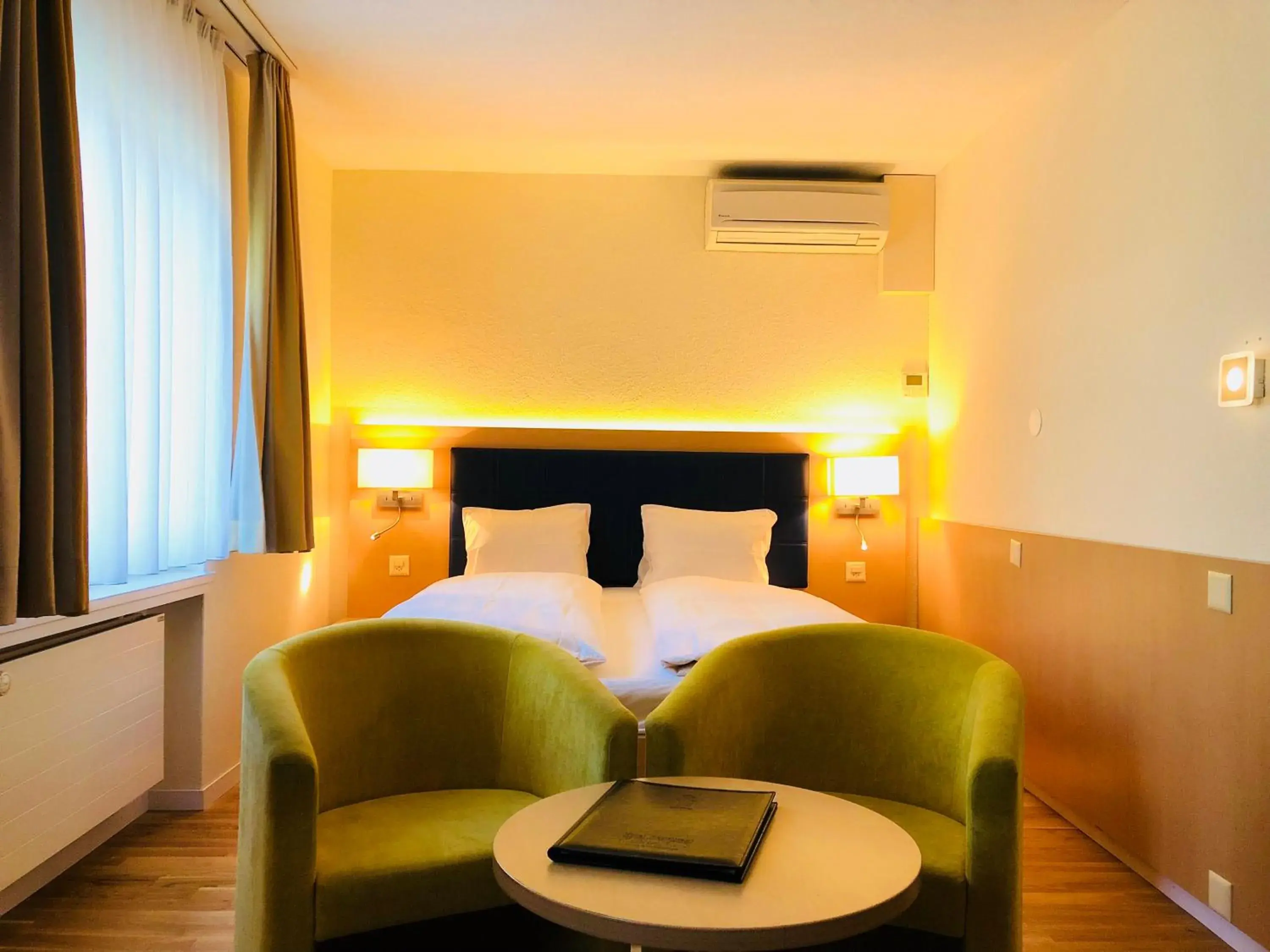 Seating area, Bed in Hotel Felmis Seating area, Bed in Hotel Felmis