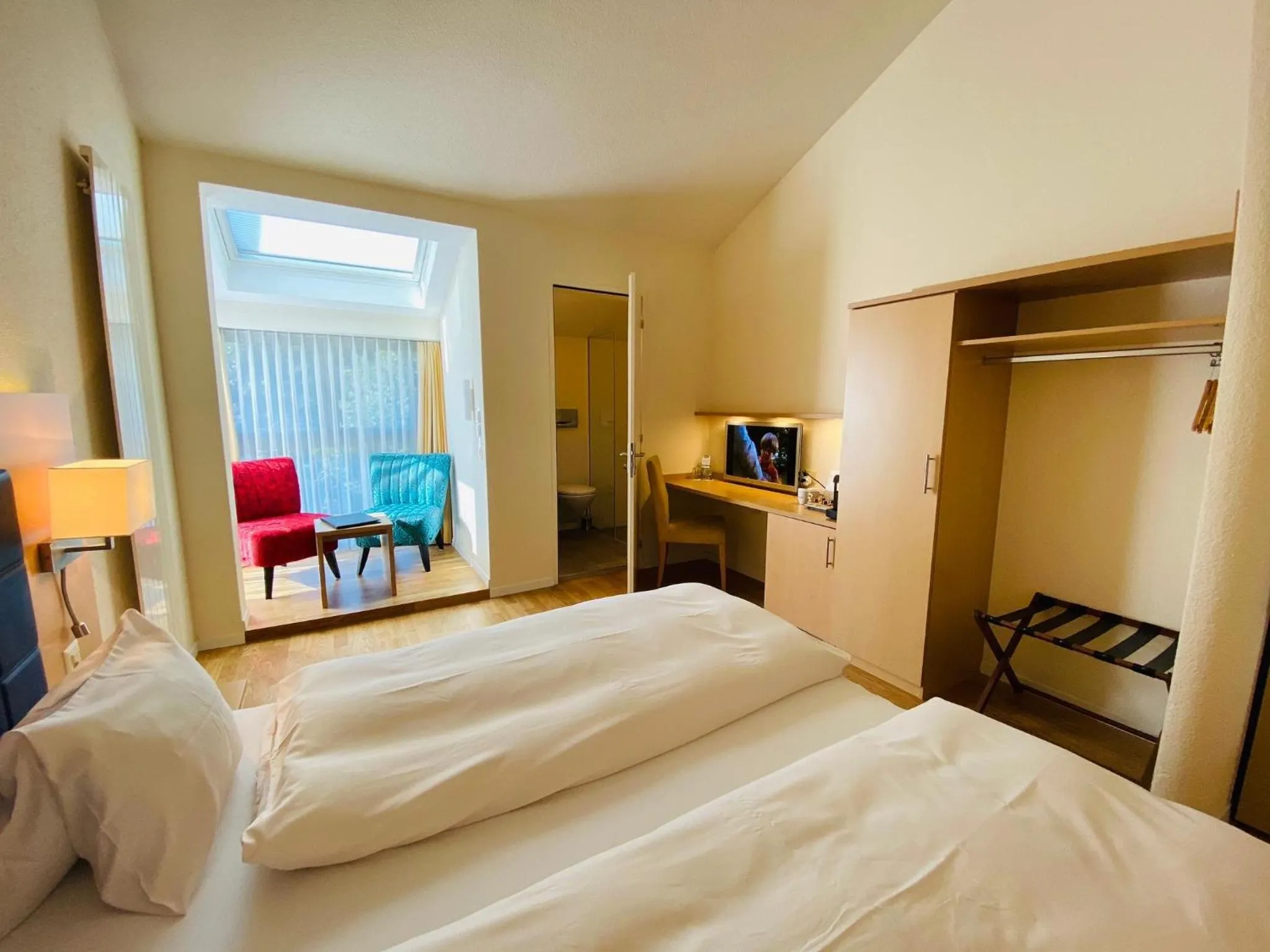 Photo of the whole room, Bed in Hotel Felmis