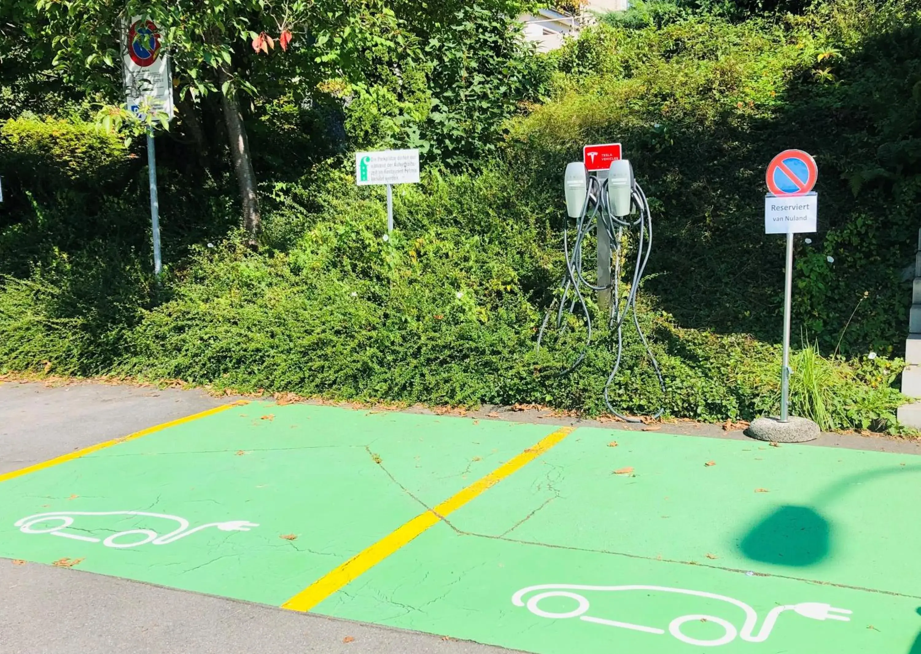 Property building in Hotel Felmis Property building in Hotel Felmis