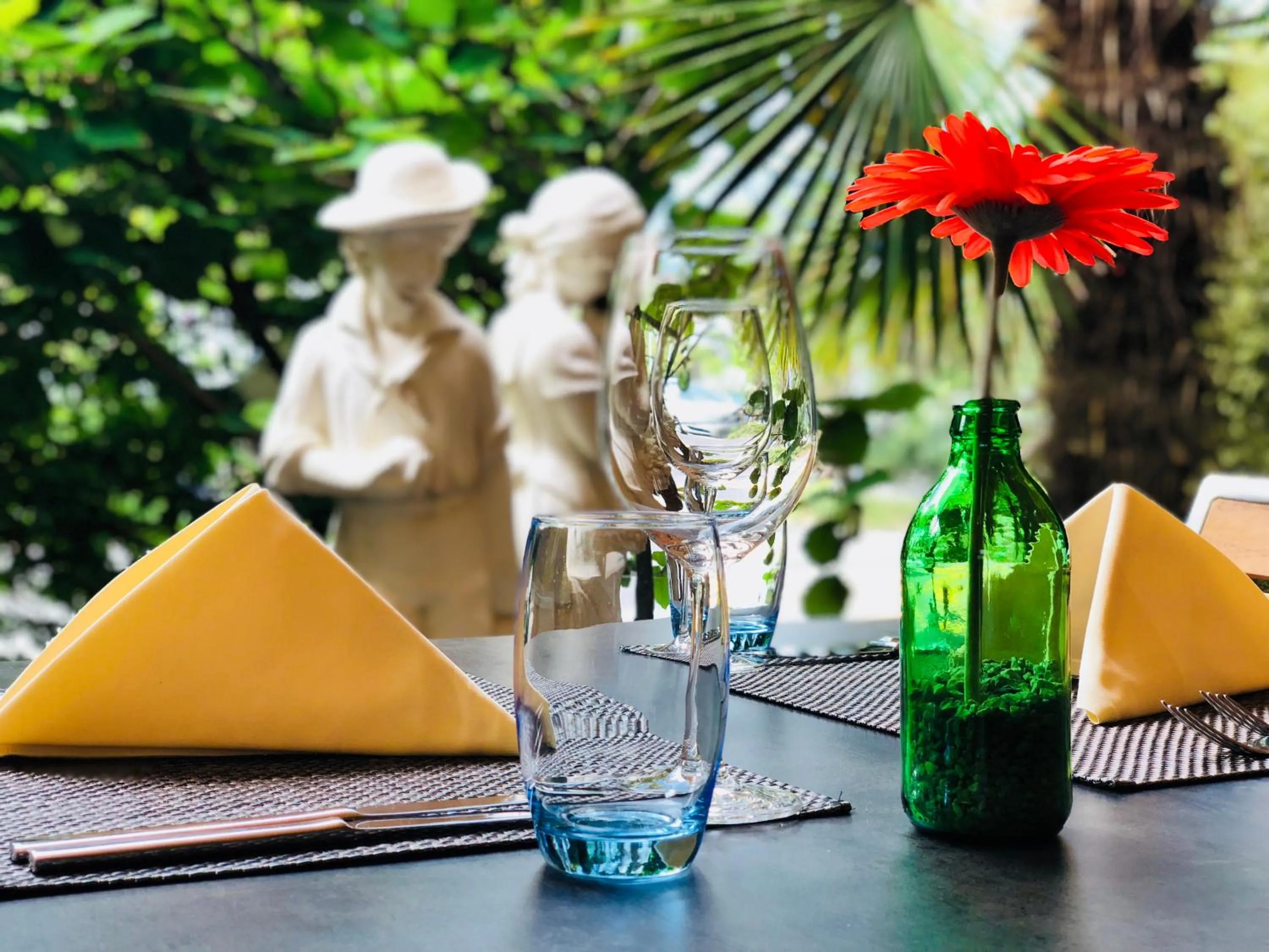 Restaurant/places to eat in Hotel Felmis