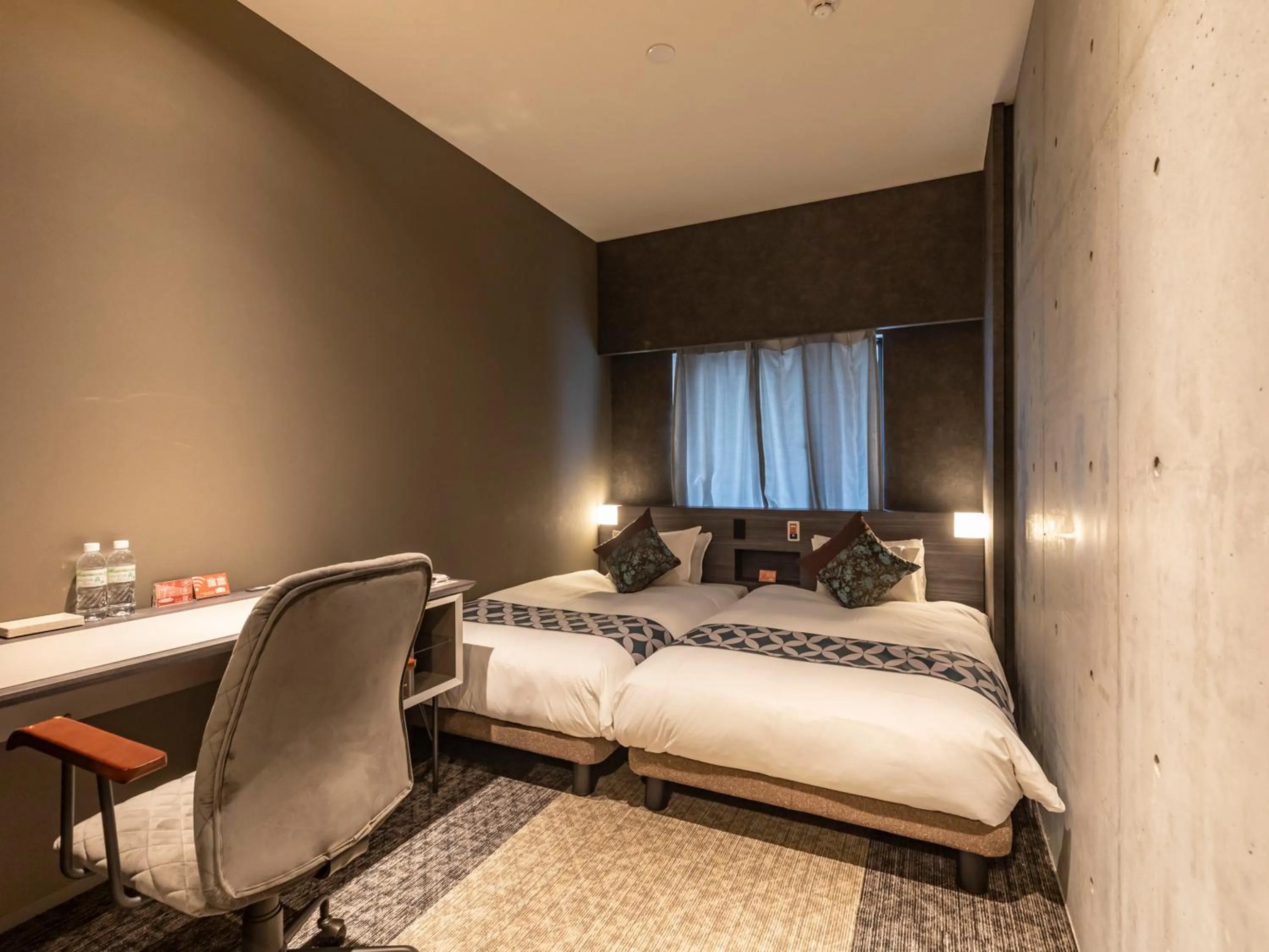 Bed in Hale Kyoto Tambaguchi Umekoji Park North