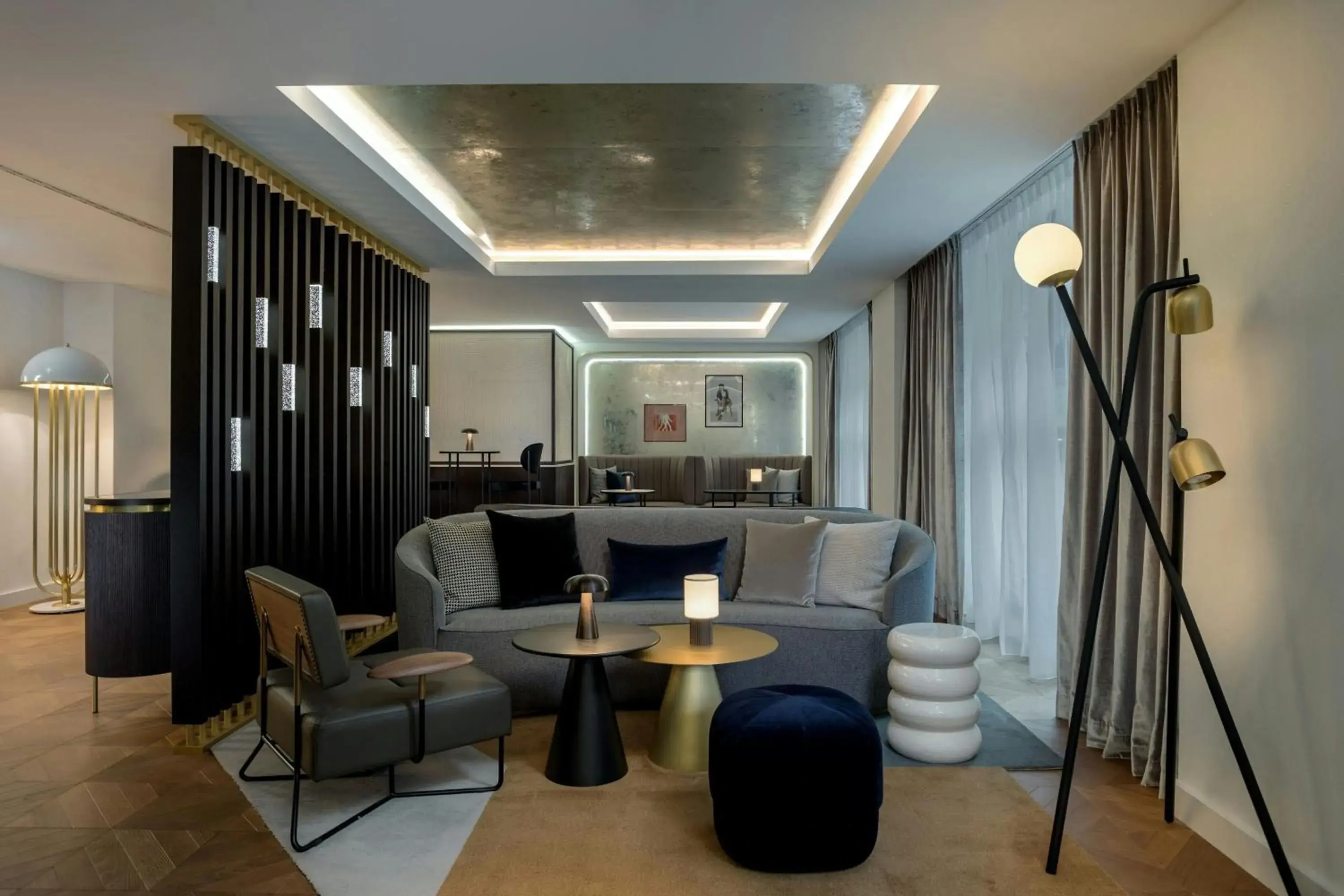 Lounge or bar in Neues Schloss Privat Hotel Zurich, Autograph Collection Lounge or bar in Neues Schloss Privat Hotel Zurich, Autograph Collection