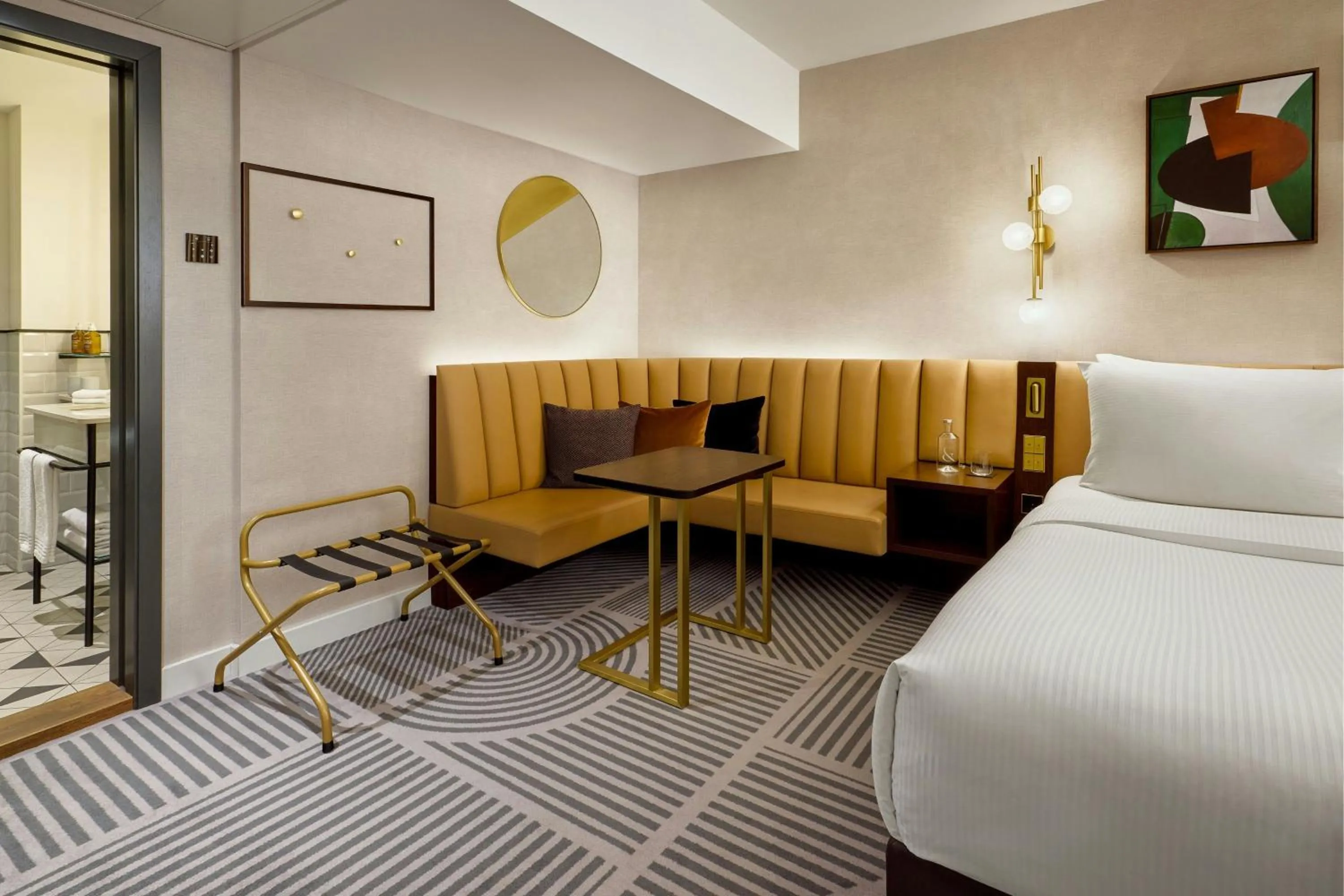 Photo of the whole room, Bed in Neues Schloss Privat Hotel Zurich, Autograph Collection