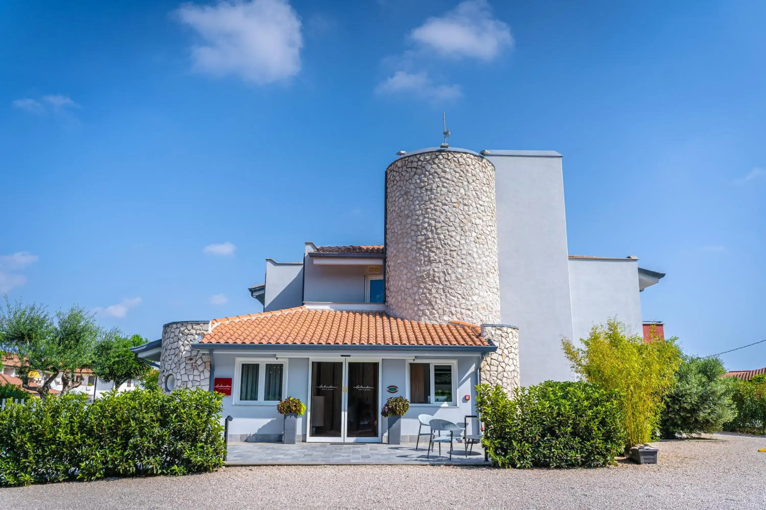 Facade/entrance in Best Western Plus Sabaudia Hotel Facade/entrance in Best Western Plus Sabaudia Hotel