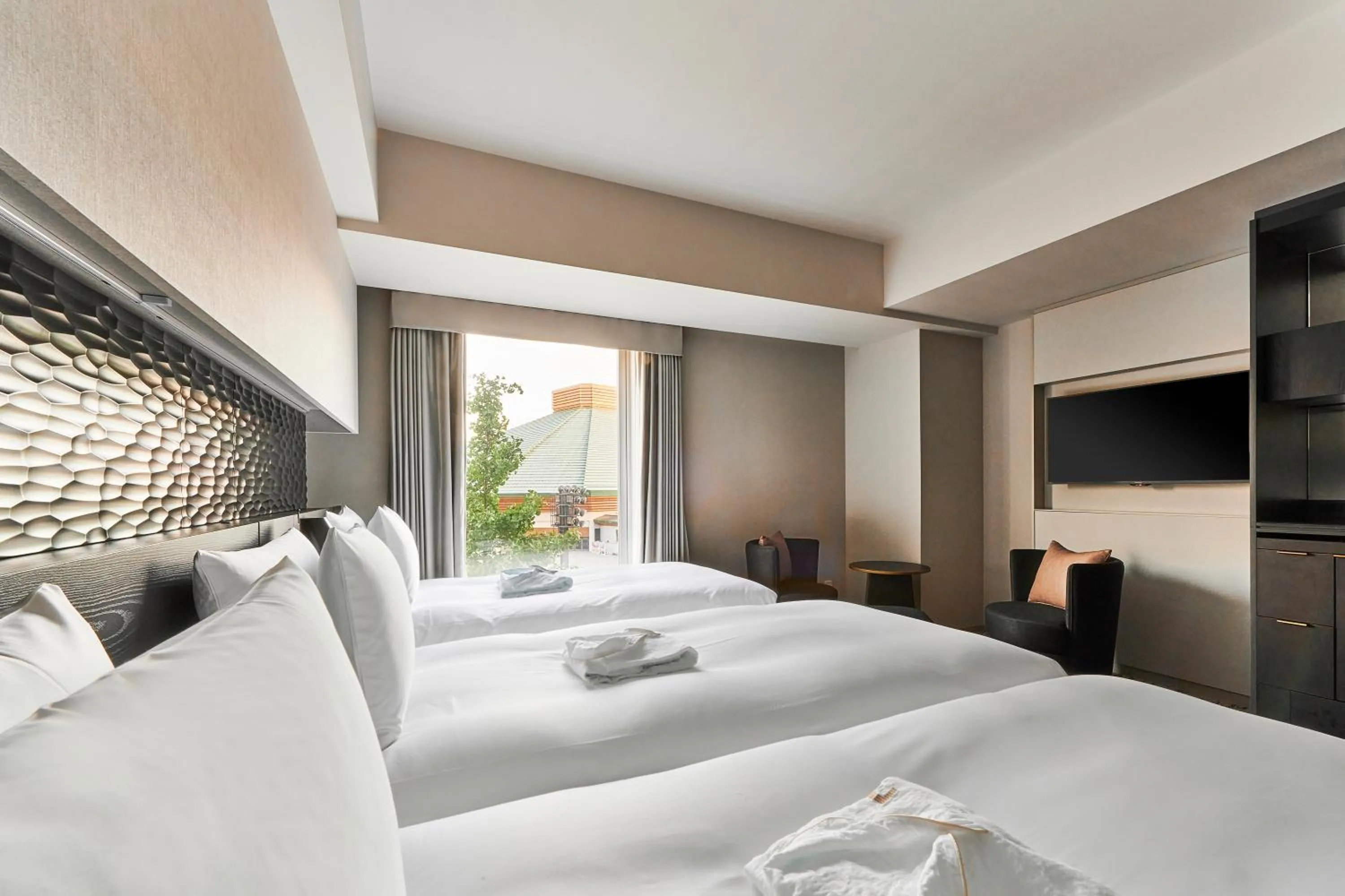 Photo of the whole room, Bed in The Gate Hotel Ryogoku by Hulic