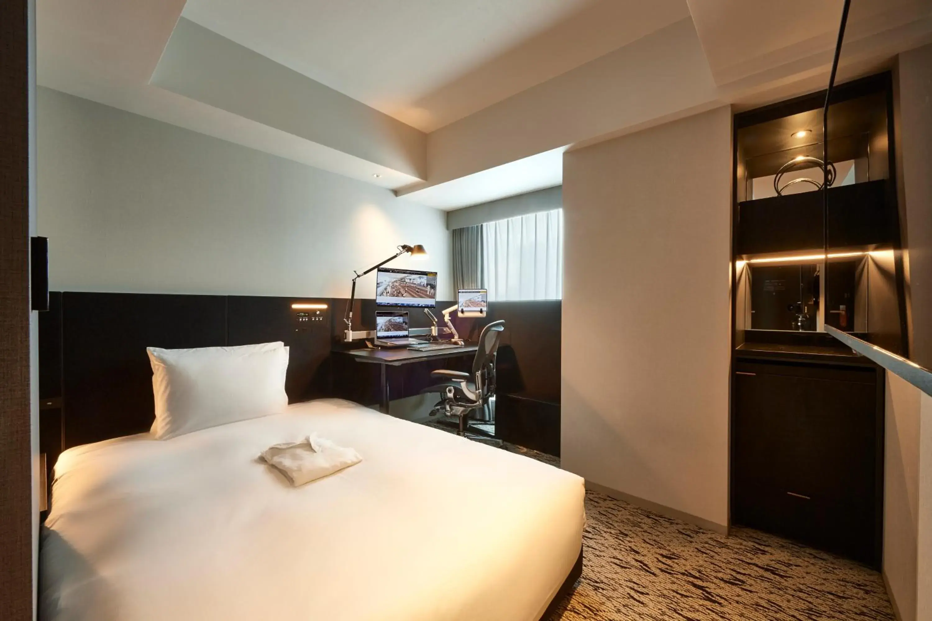 Photo of the whole room, Bed in The Gate Hotel Ryogoku by Hulic Photo of the whole room, Bed in The Gate Hotel Ryogoku by Hulic