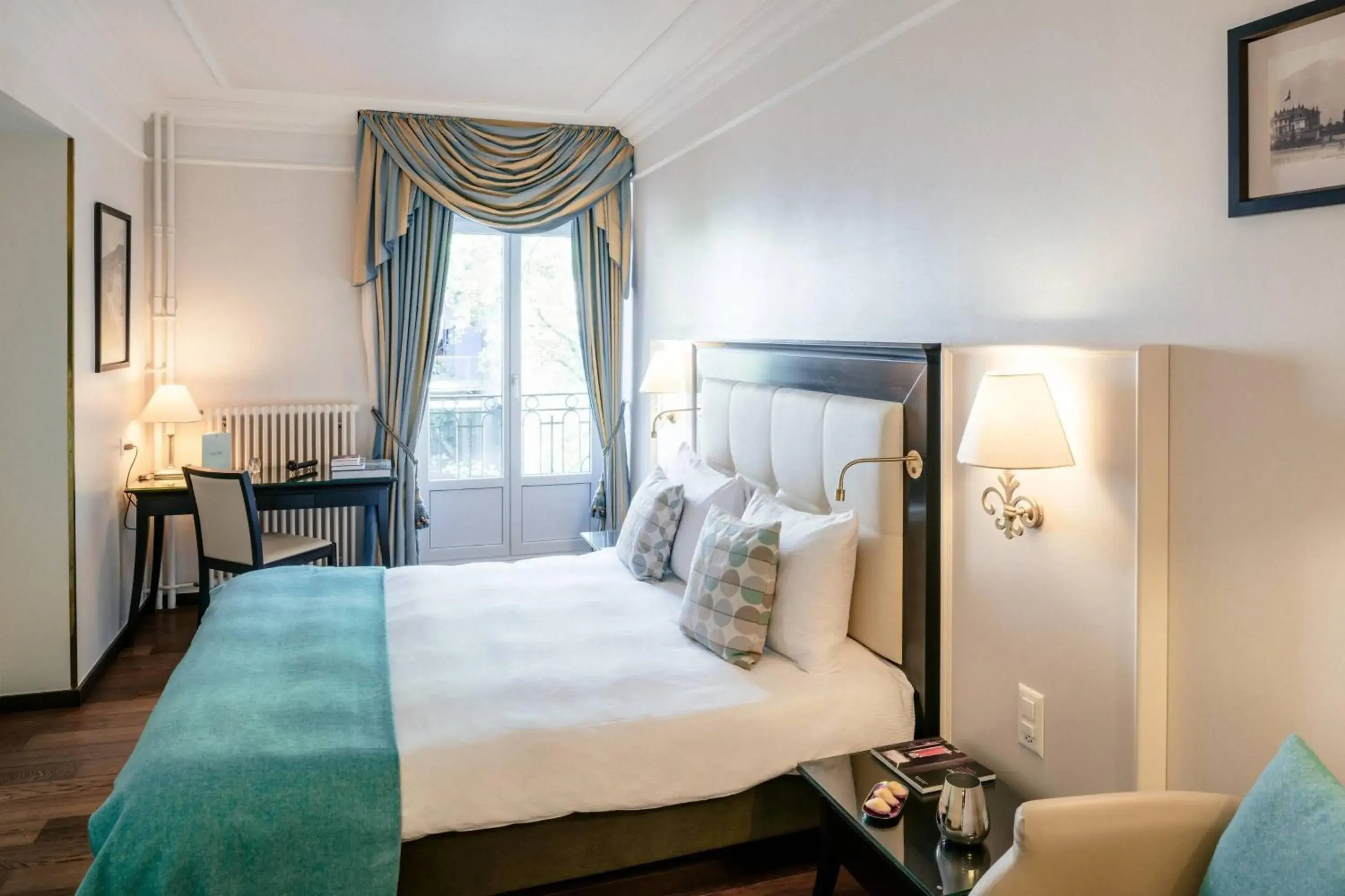 Superior Queen Room with City View in Grand Hotel Suisse Majestic, Autograph Collection Superior Queen Room with City View in Grand Hotel Suisse Majestic, Autograph Collection