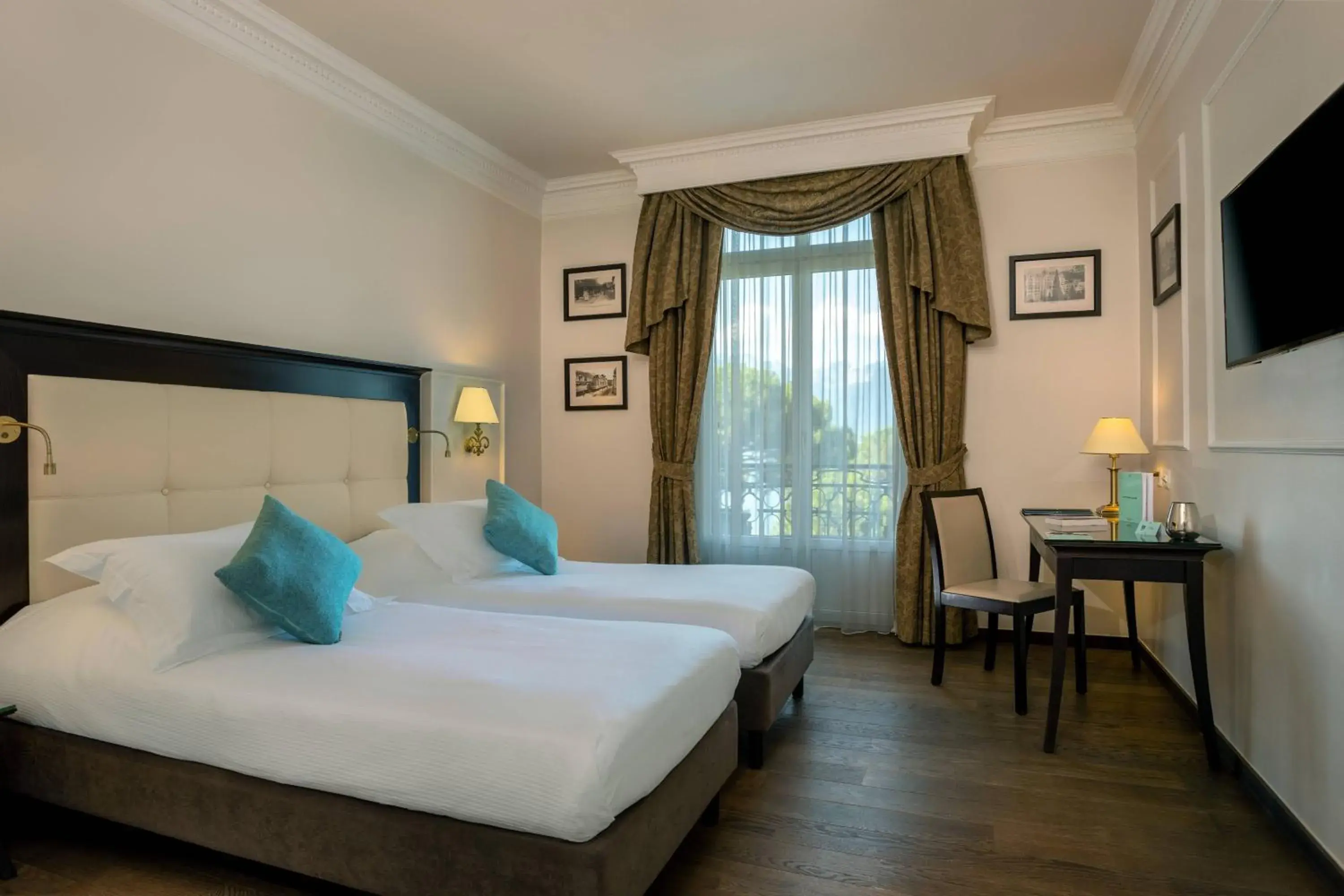 Superior Twin Room with Balcony in Grand Hotel Suisse Majestic, Autograph Collection Superior Twin Room with Balcony in Grand Hotel Suisse Majestic, Autograph Collection