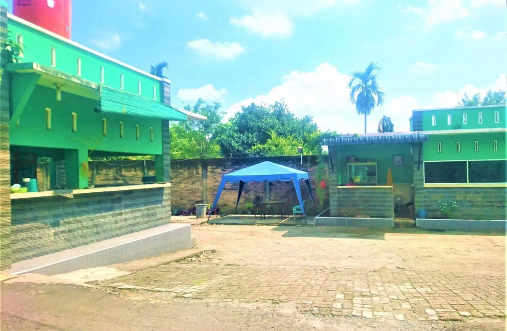 Area and facilities in Hotel Bukit Panembahan