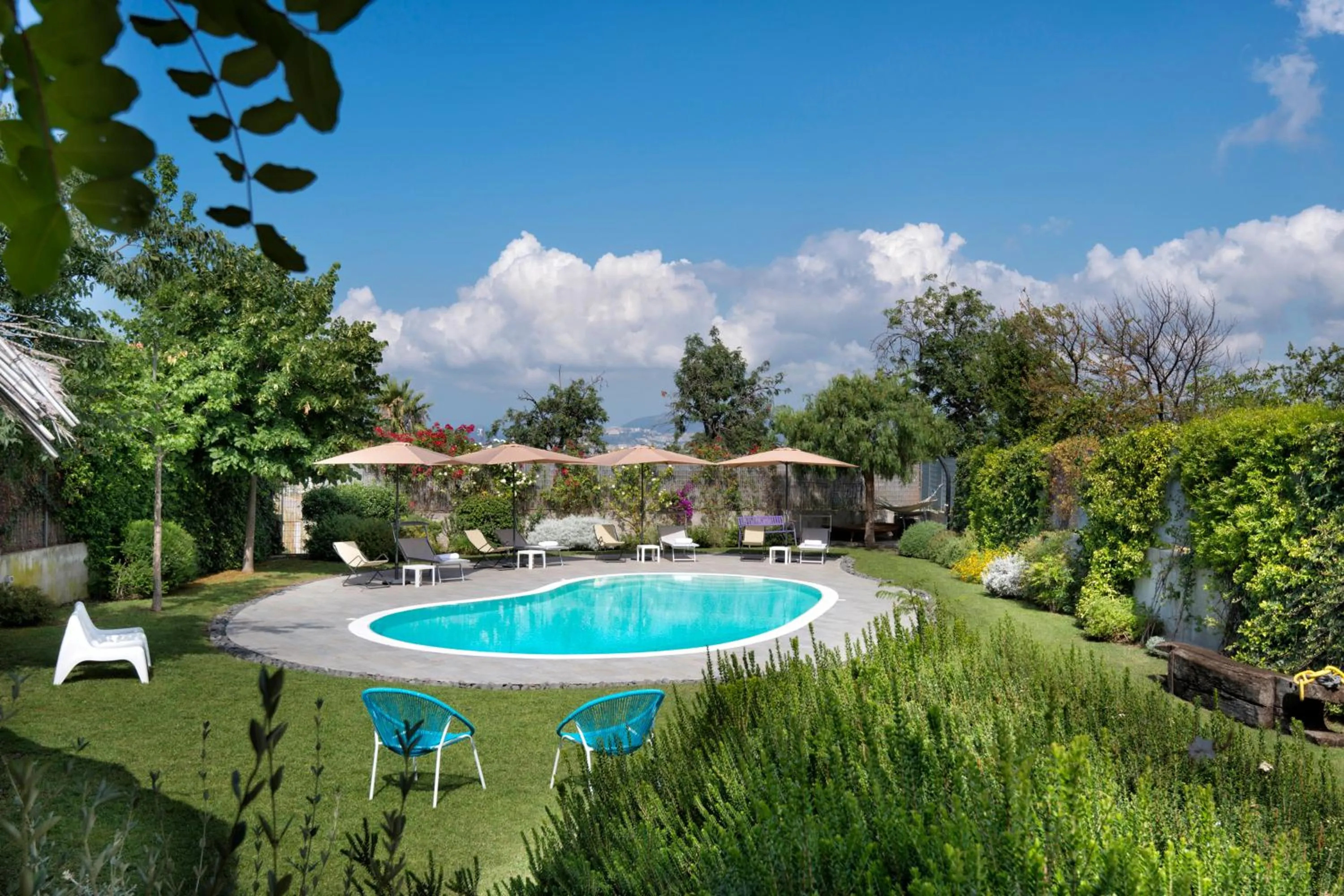 Swimming pool in Maison Di Fiore B&B
