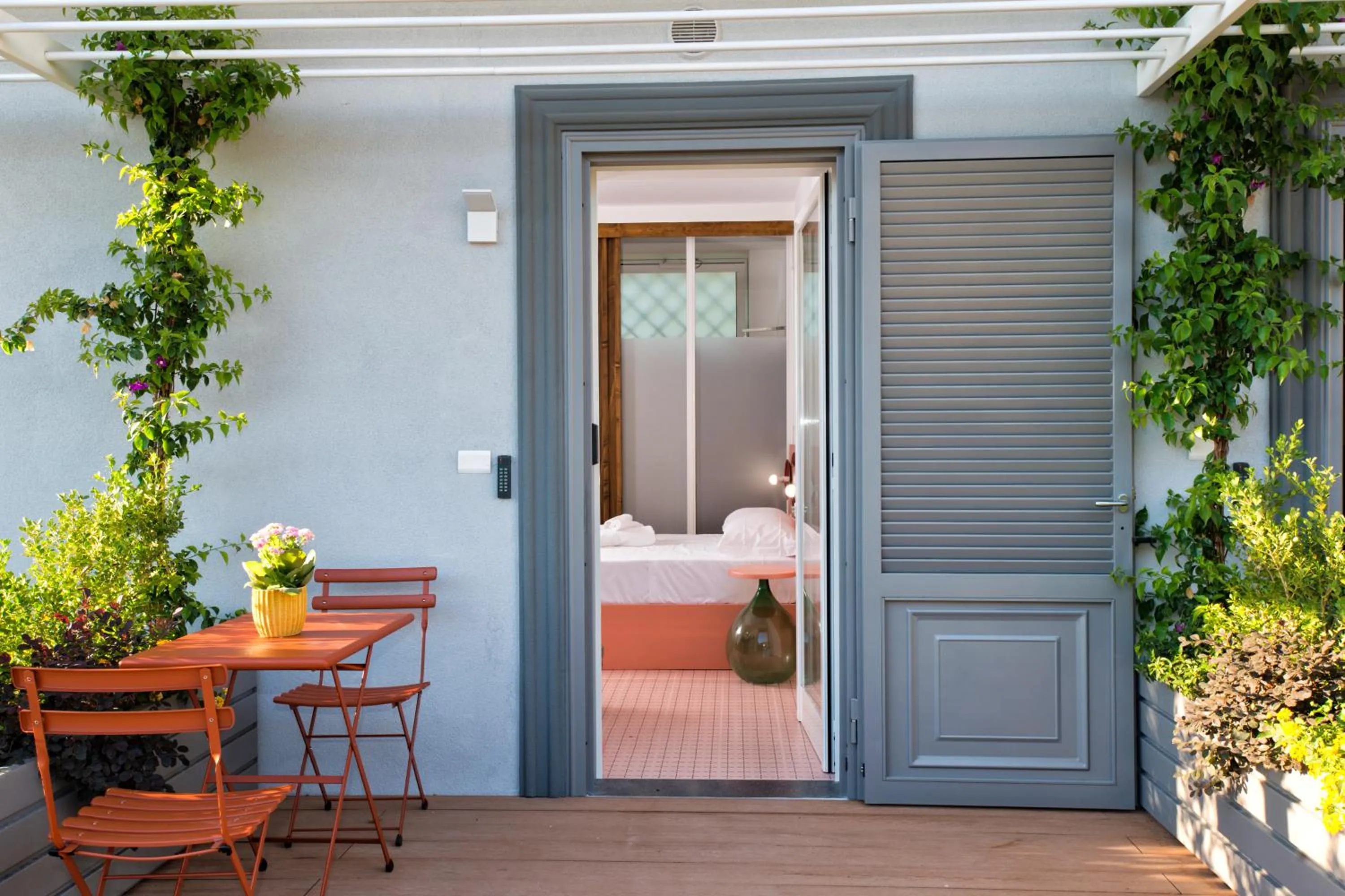 Patio, Bed in Maison Di Fiore B&B