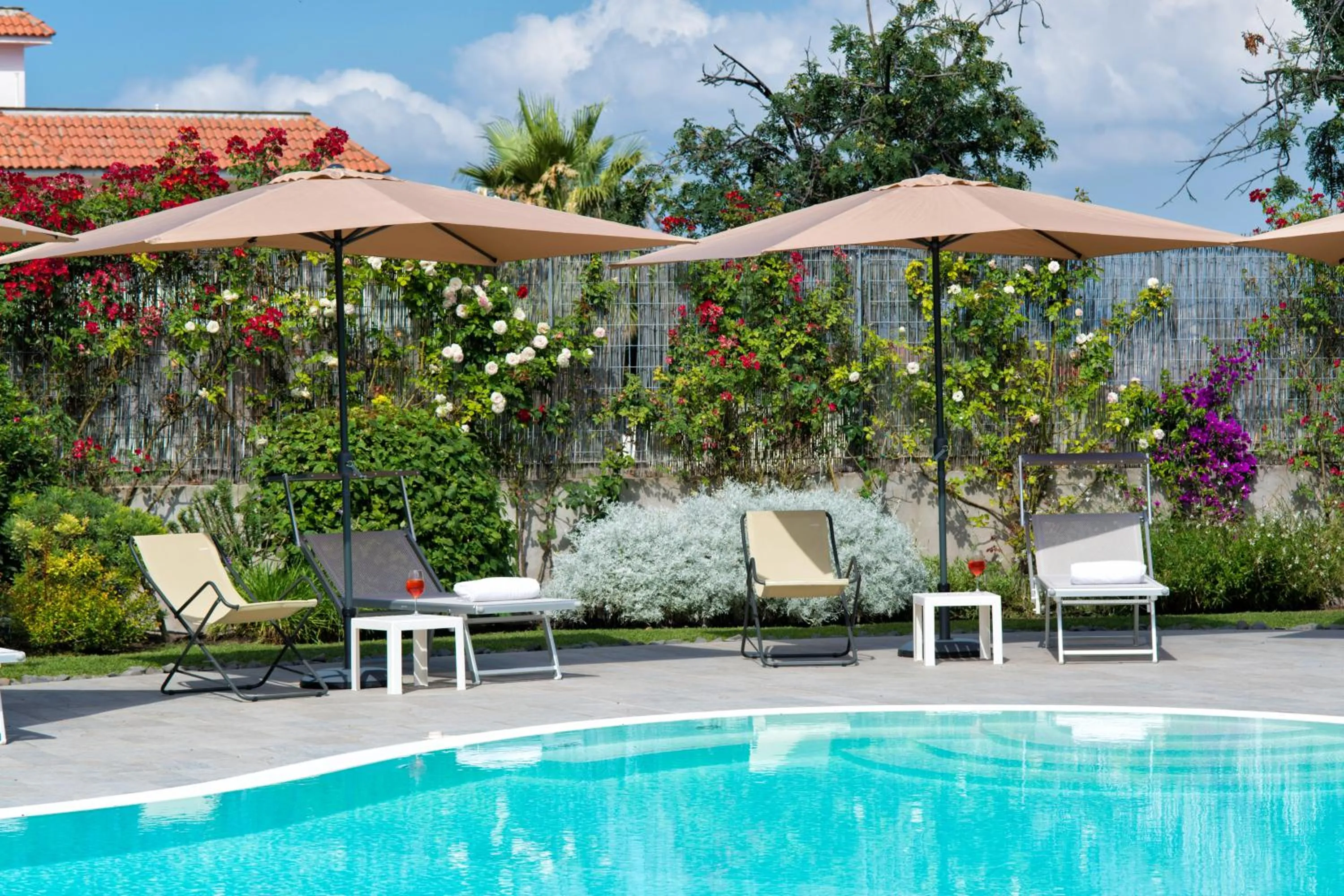 Swimming pool in Maison Di Fiore B&B