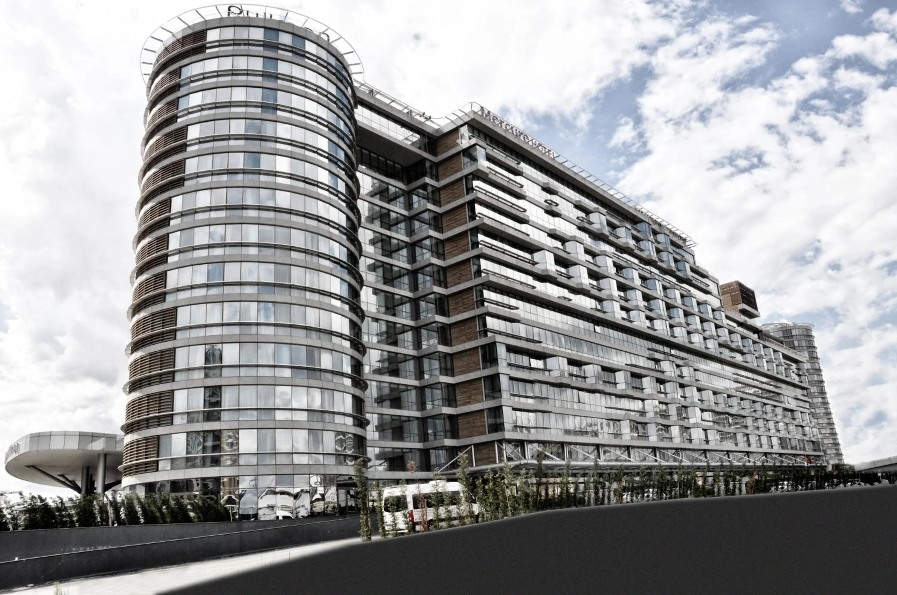 One-Bedroom Apartment in Prime Istanbul Residences