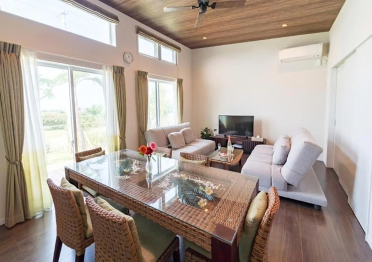 BEVERLY HILLS VILLA Miyakojima Resort