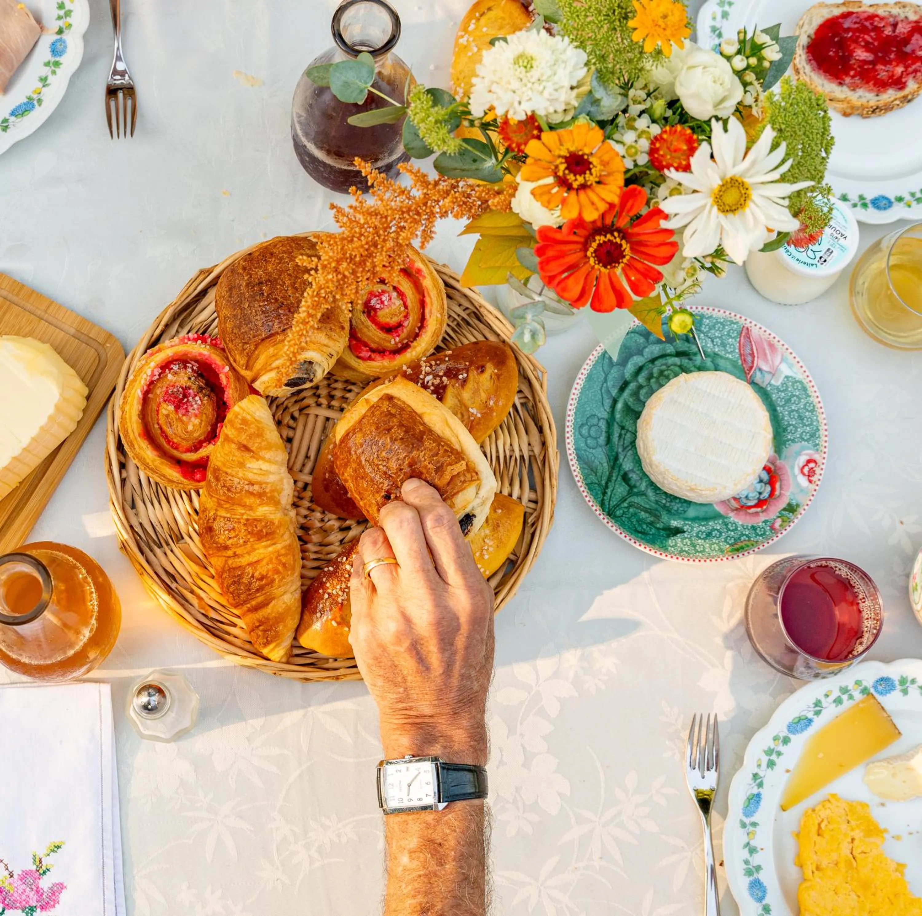 Breakfast in LE DOMAINE DE GORNETON