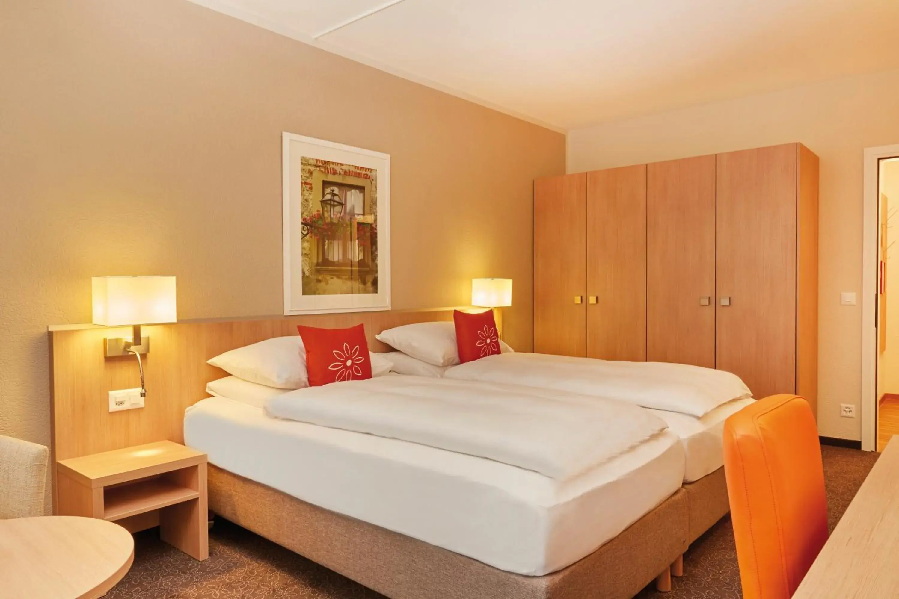 Studio with Lake View in H4 Hotel Arcadia Locarno Studio with Lake View in H4 Hotel Arcadia Locarno