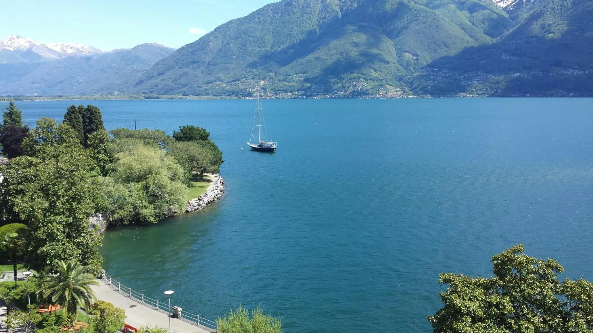 Natural landscape in H4 Hotel Arcadia Locarno
