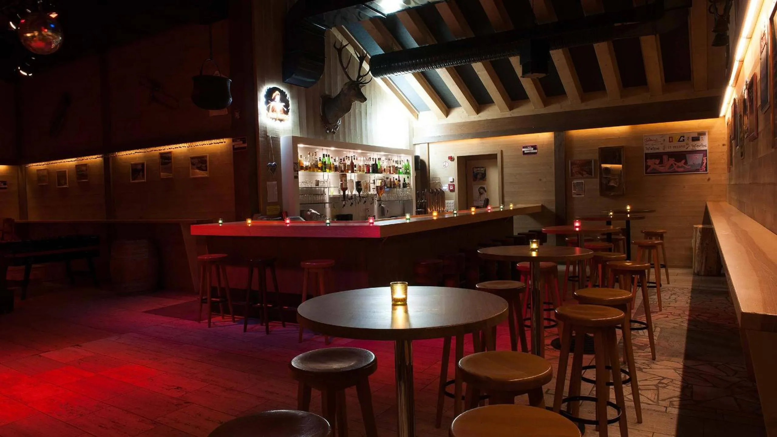 Restaurant/places to eat in Hotel Alpfrieden