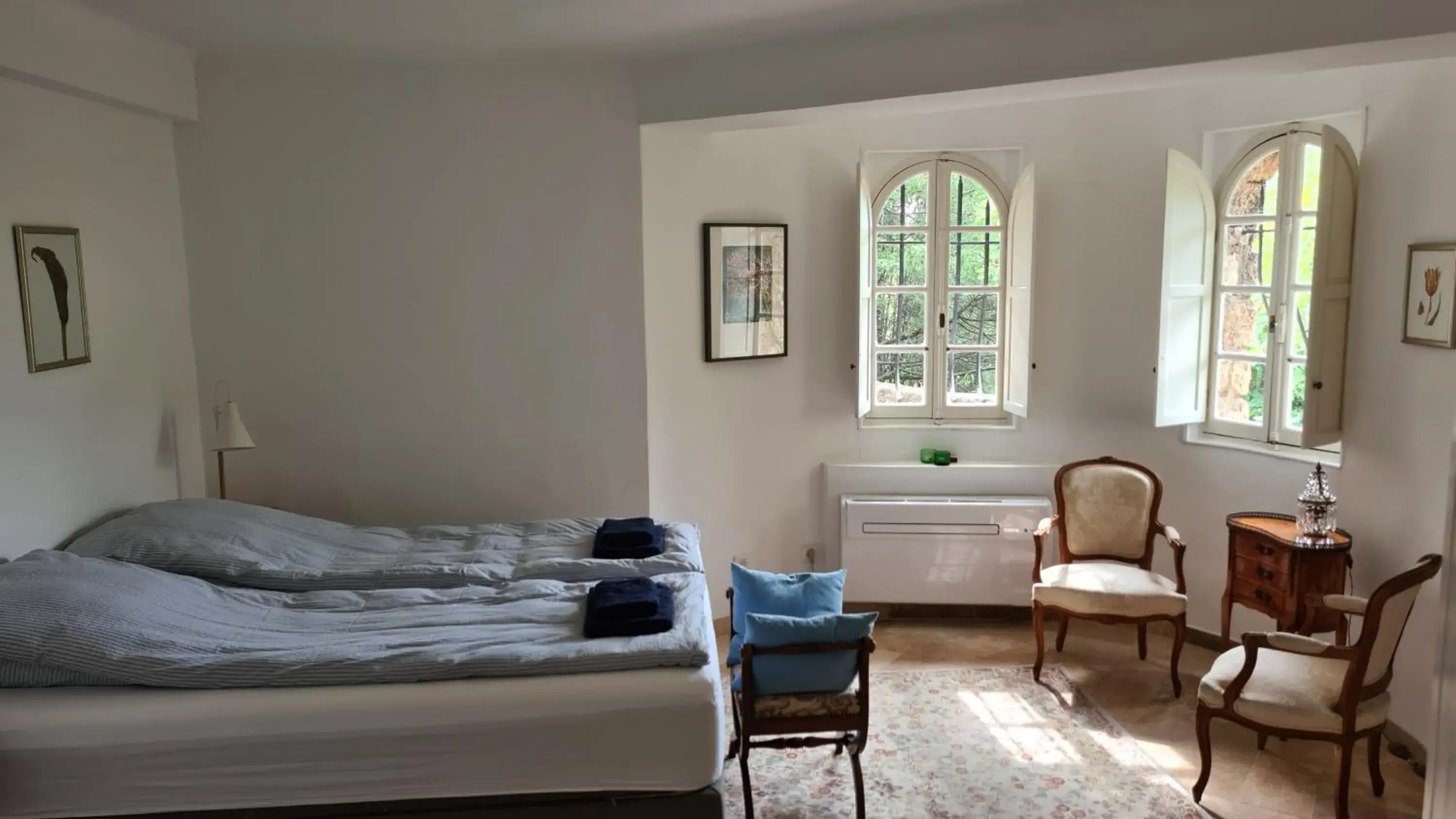 Double Room with Private Bathroom - single occupancy in La Sentinelle Double Room with Private Bathroom - single occupancy in La Sentinelle