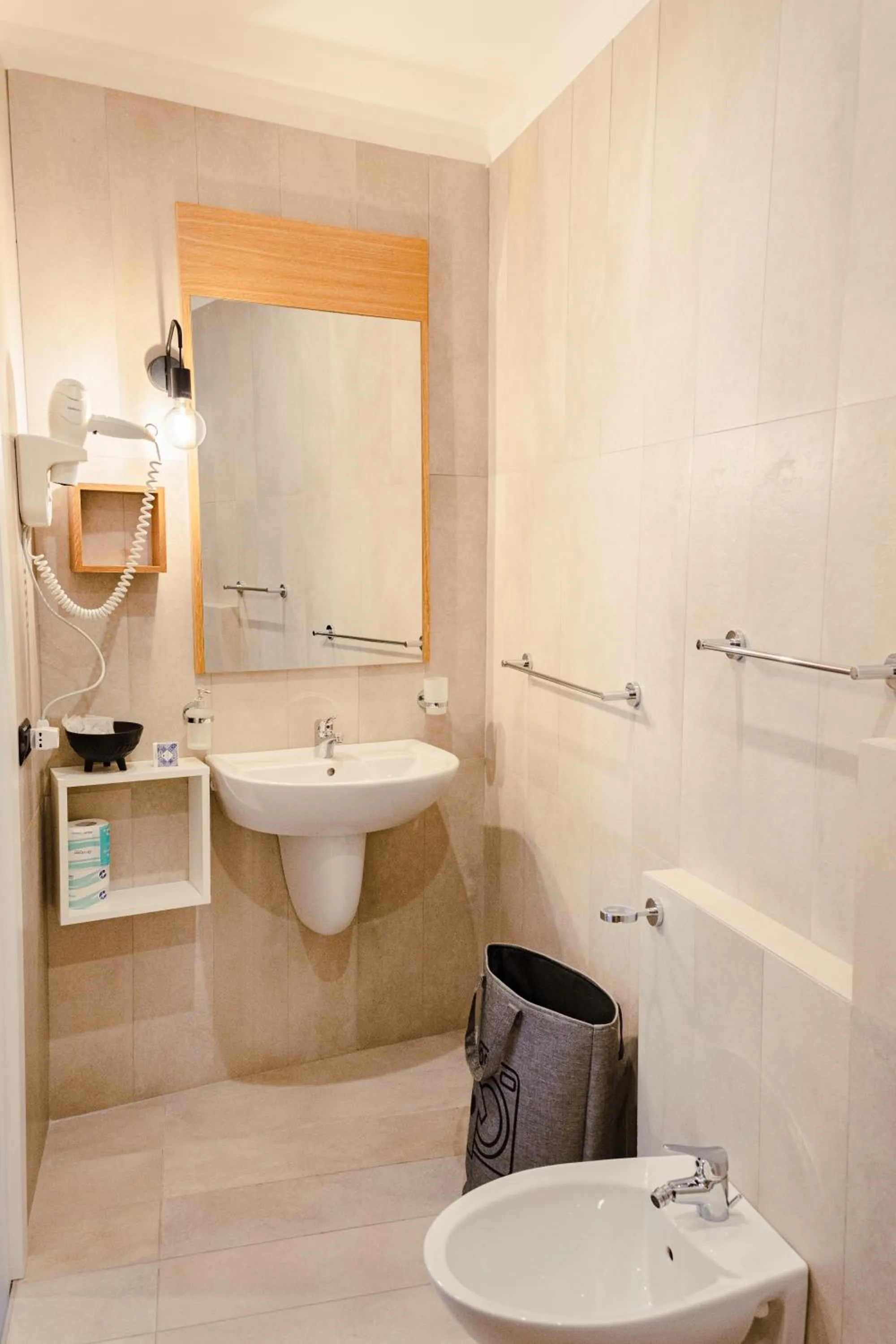 Bathroom in Ci Thorno Hotel