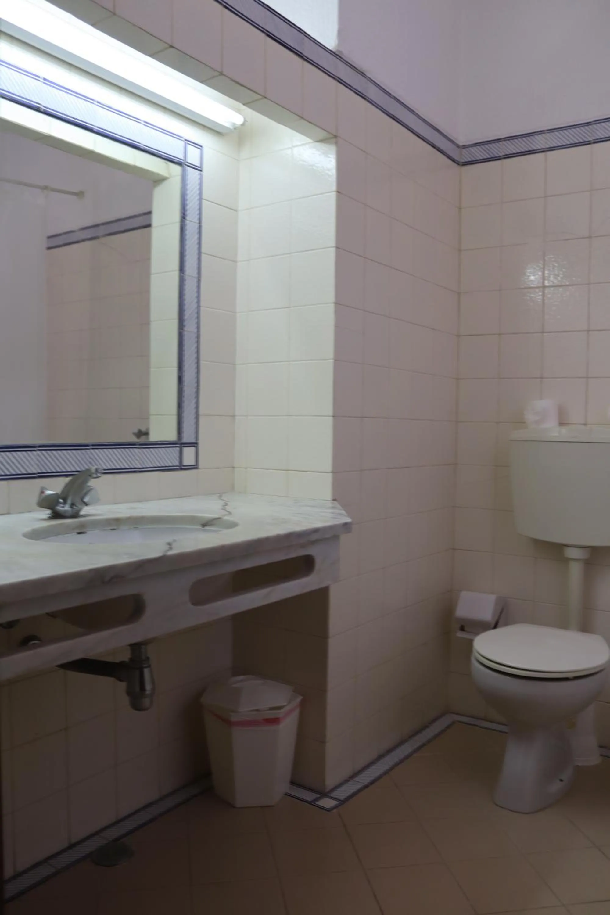 Toilet in Bellavista Jardim By BeGuest