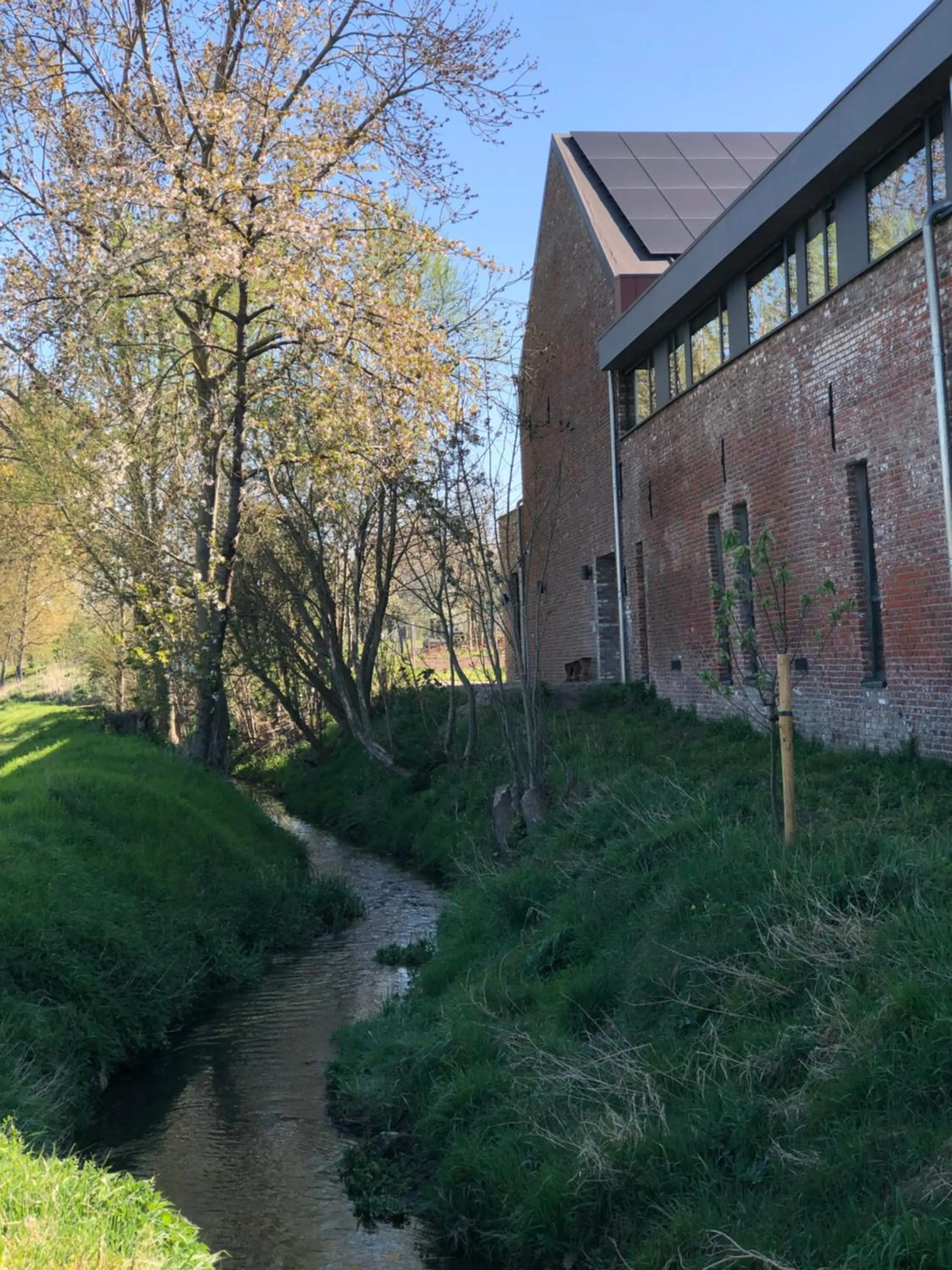 Property building in Hof van Stayen