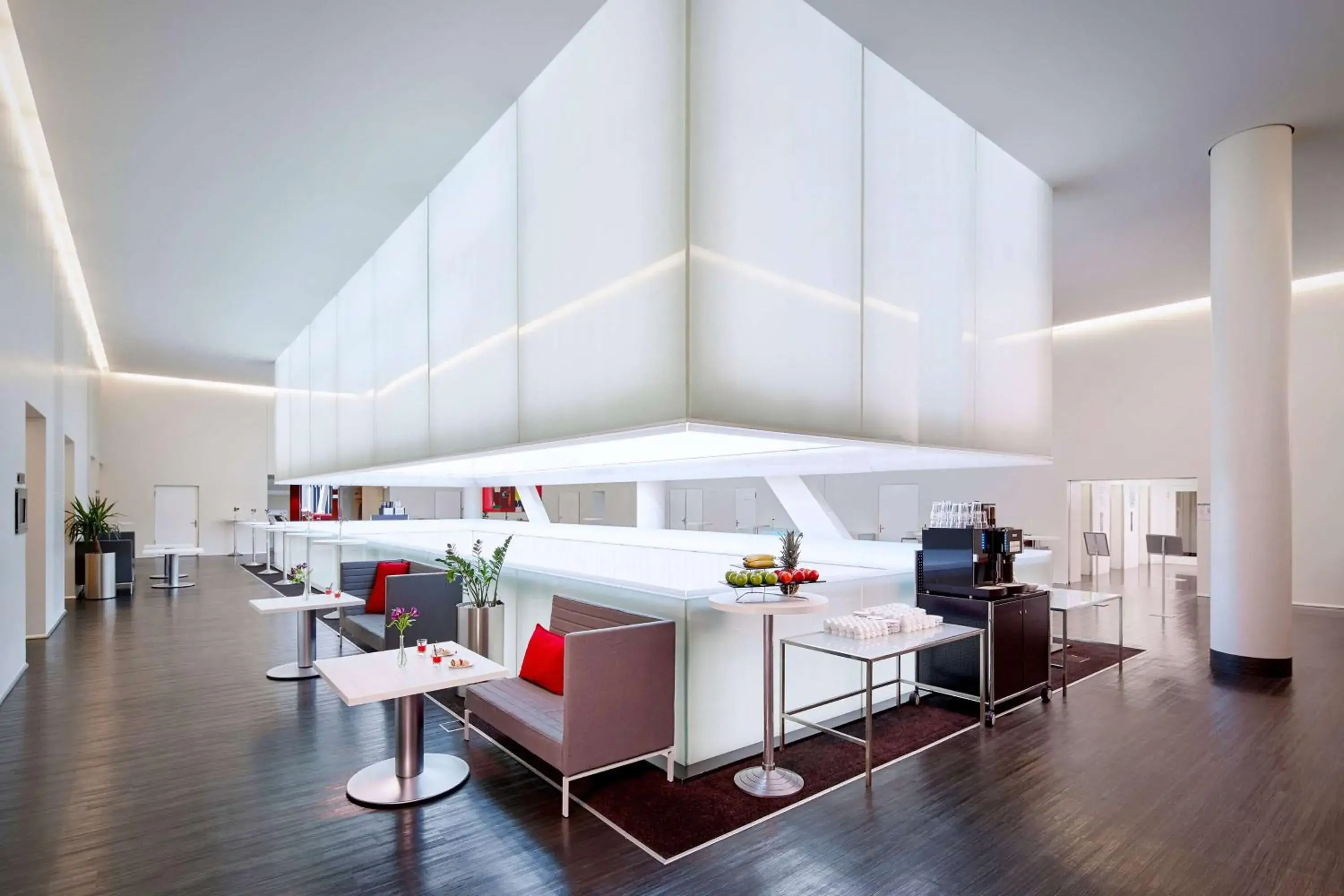 Restaurant/places to eat in HYPERION Hotel Basel Restaurant/places to eat in HYPERION Hotel Basel