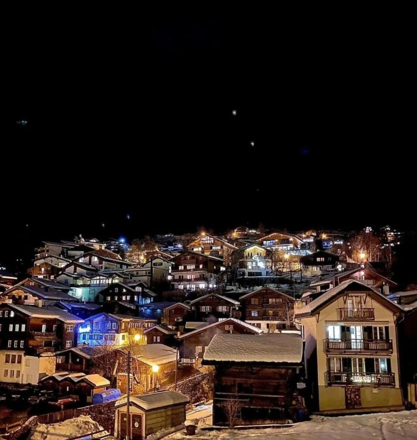 Night in Thermal Hotels & Walliser Alpentherme Leukerbad