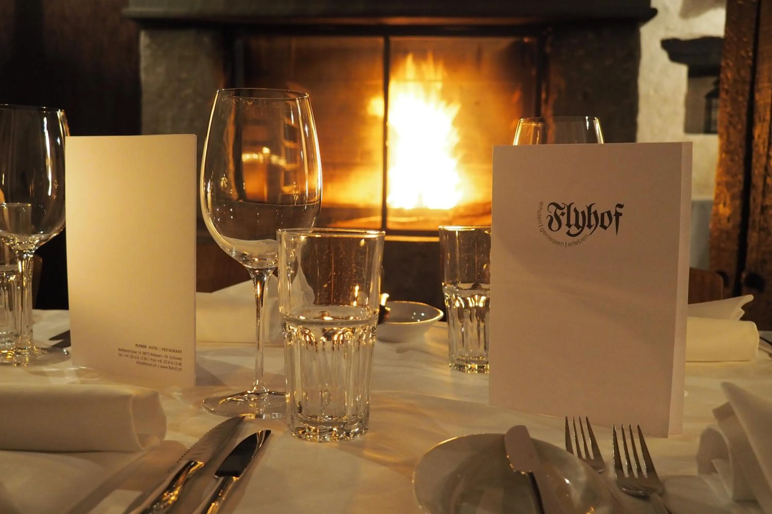 Restaurant/places to eat in Flyhof