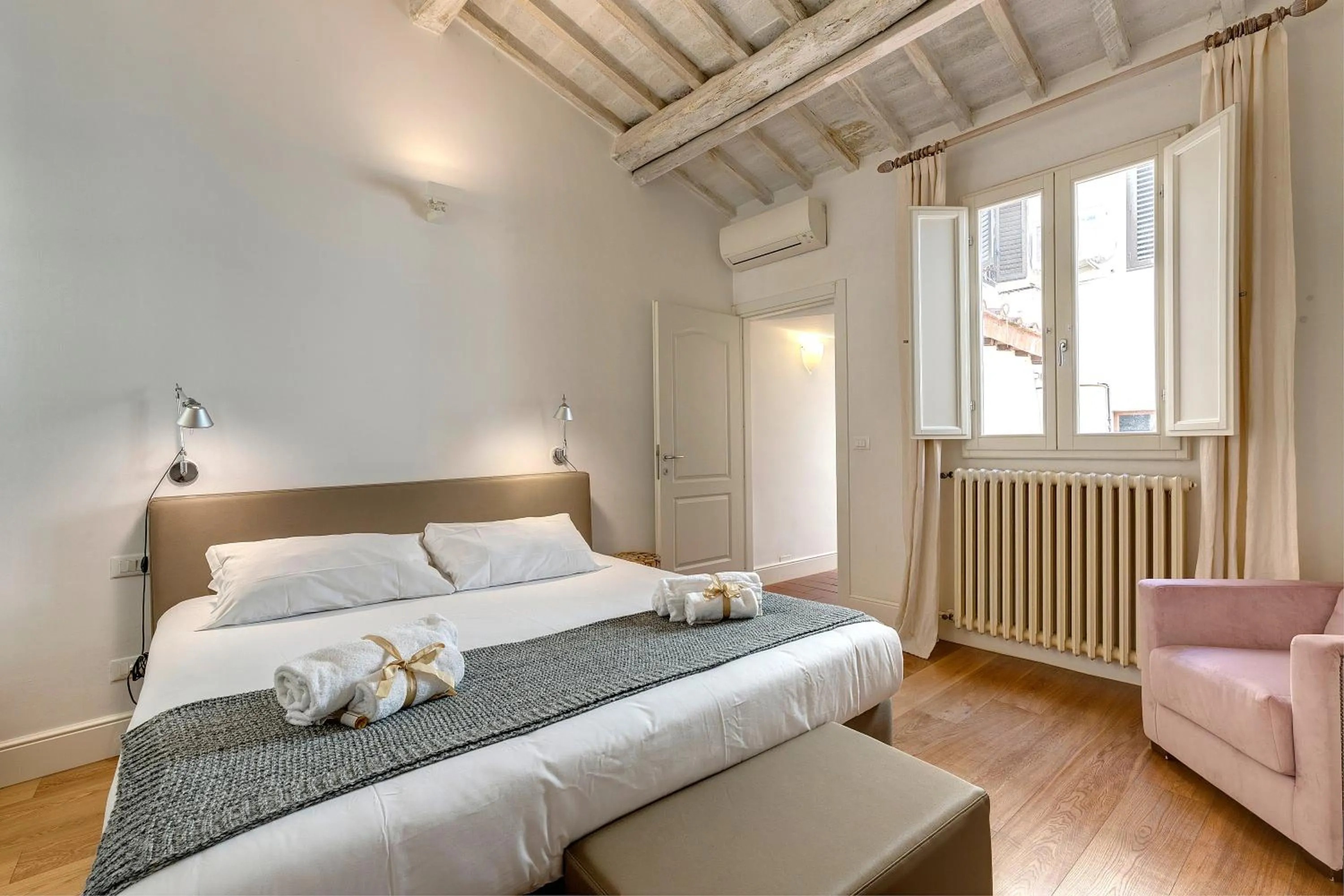 Bedroom, Bed in Tegolaio Apartment by Mamo Florence