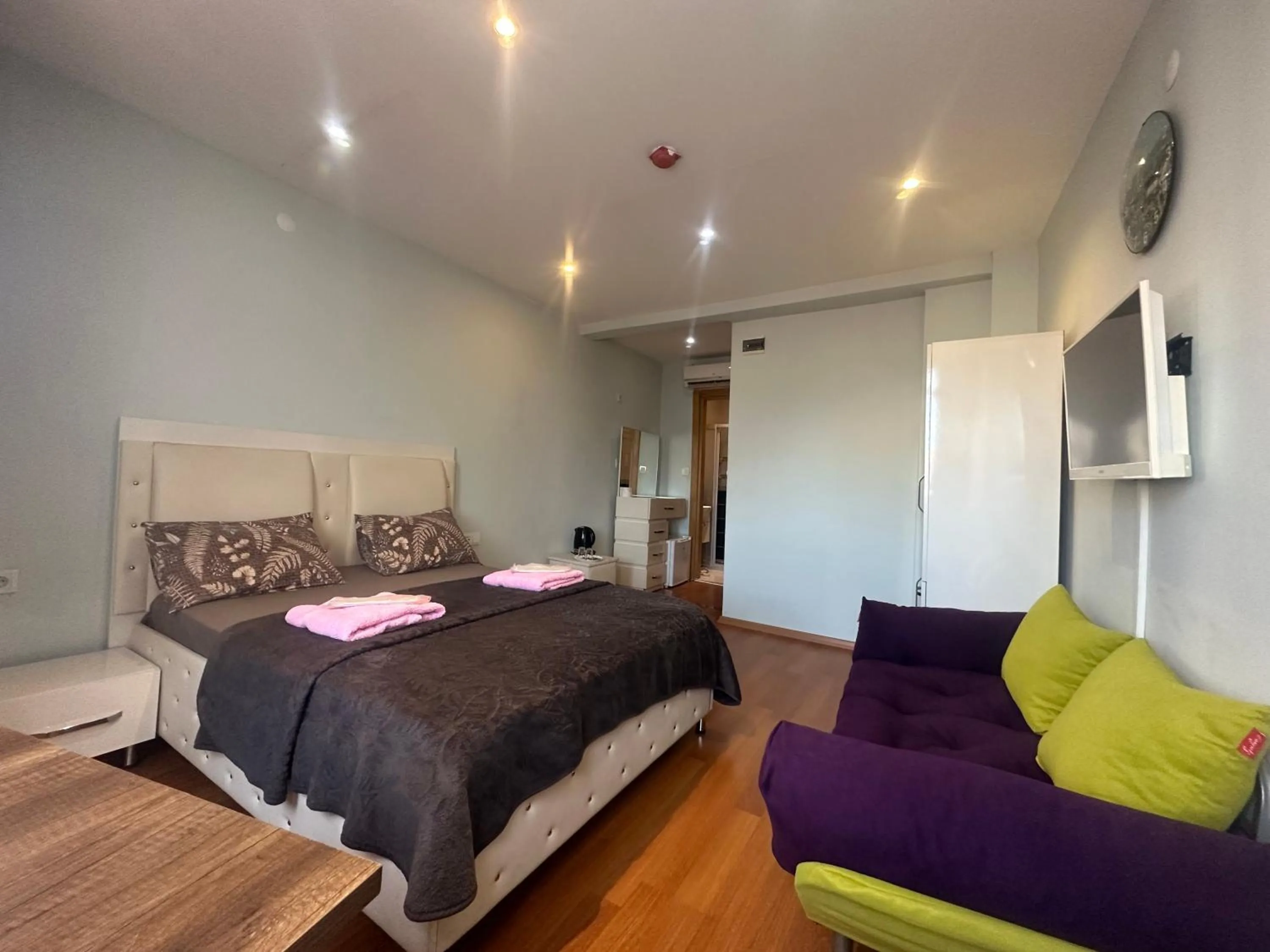 Bed in MYMOON Residence