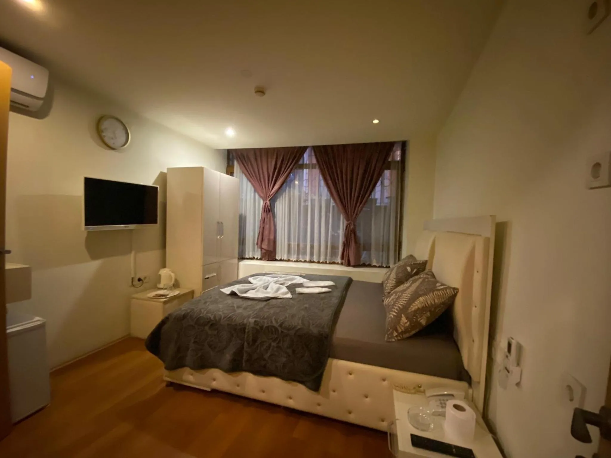 Bed in MYMOON Residence