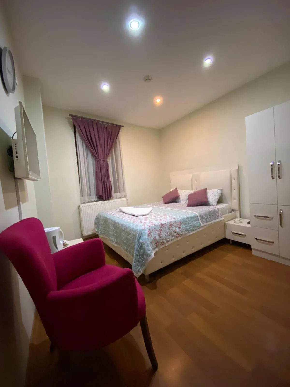 Bed in MYMOON Residence