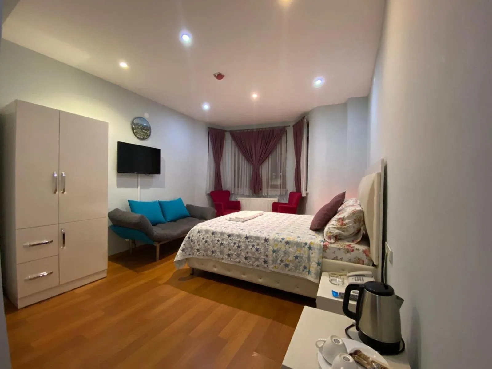 Bed in MYMOON Residence