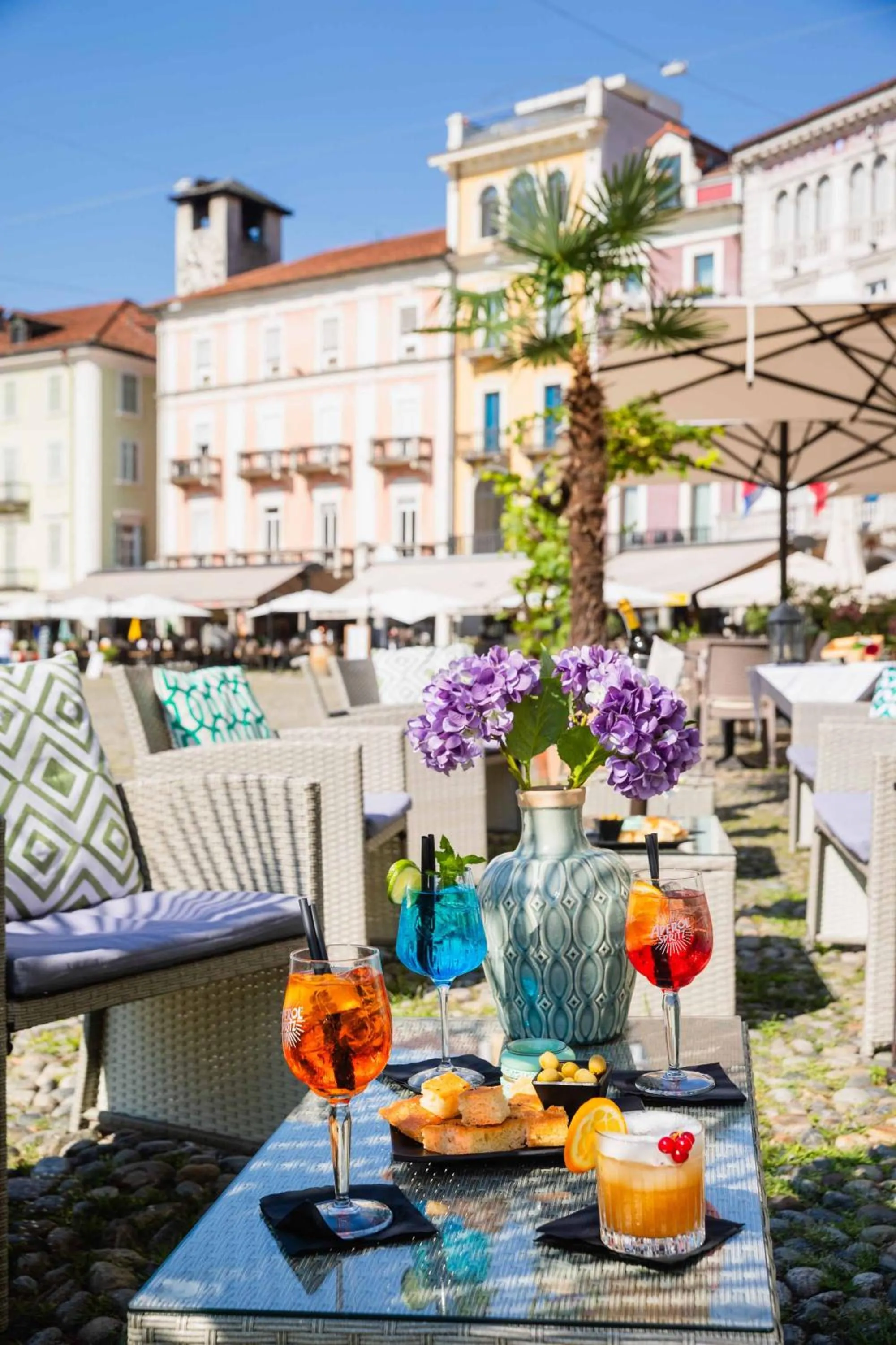 Property building in Hotel America